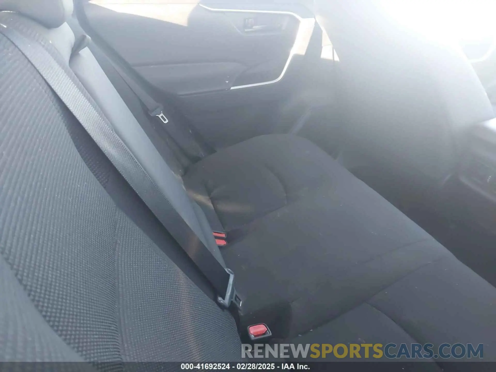 8 fotografías del automóvil dañado 2T3H1RFV8RC297407 TOYOTA RAV4 2024
