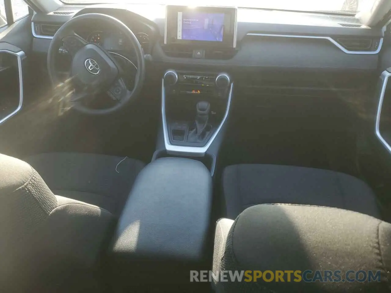 8 fotografías del automóvil dañado 2T3H1RFV8RW348113 TOYOTA RAV4 2024