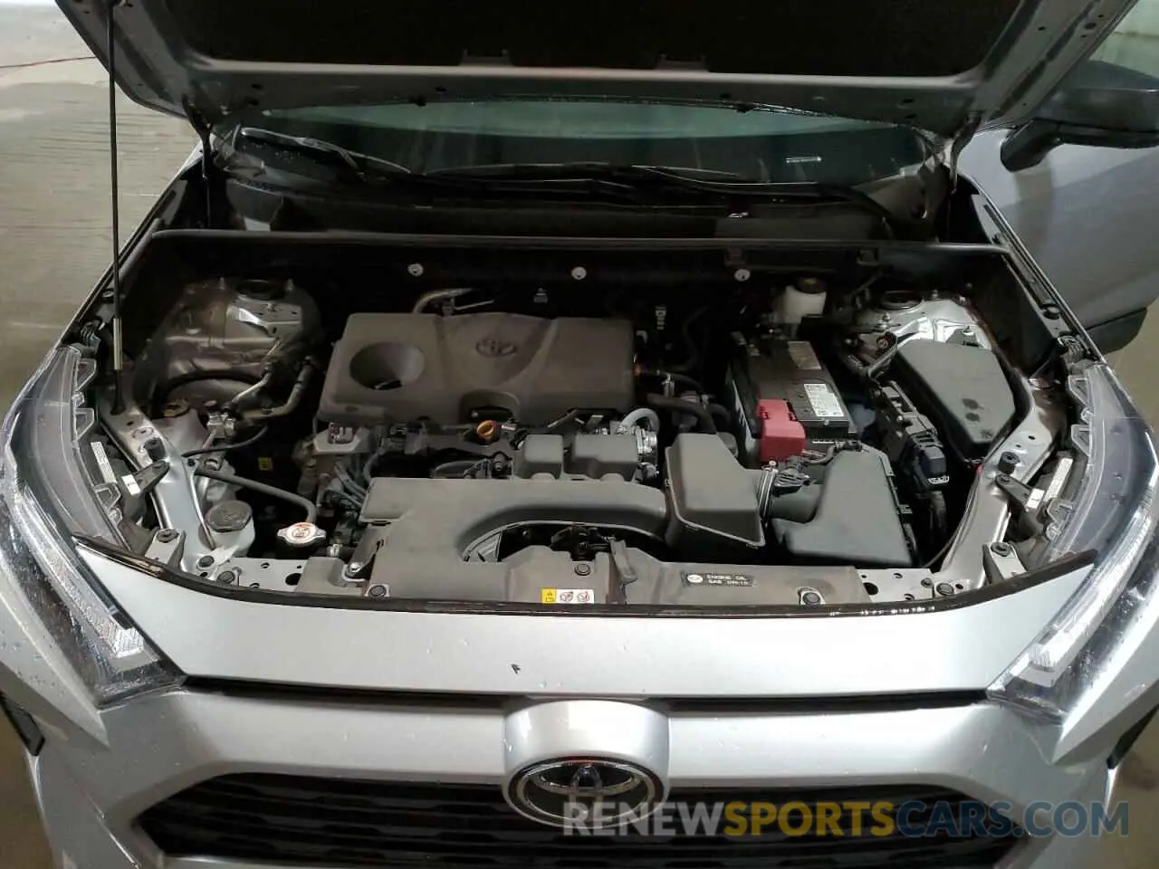 12 fotografías del automóvil dañado 2T3H1RFV9RC264772 TOYOTA RAV4 2024