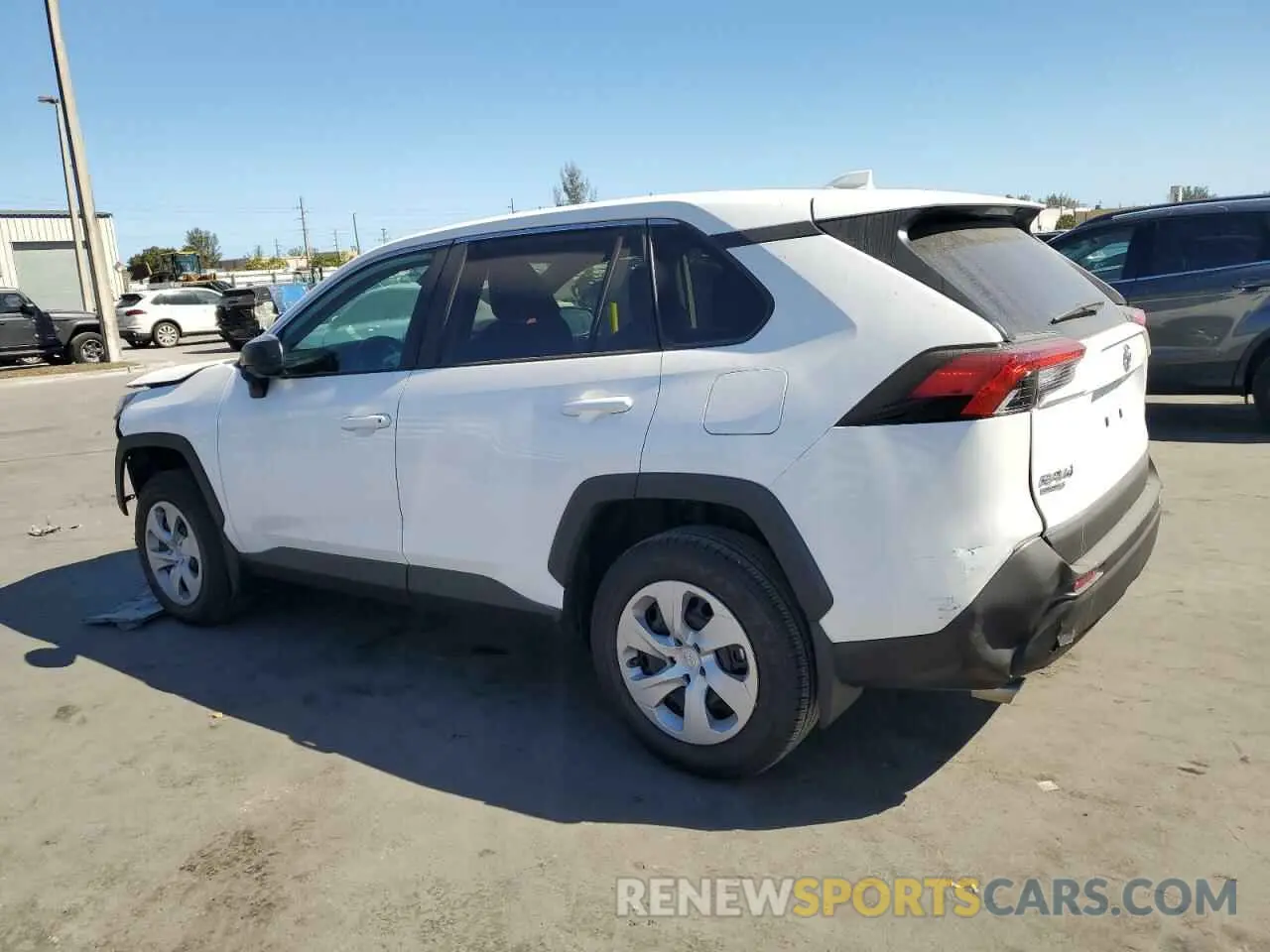 2 fotografías del automóvil dañado 2T3H1RFV9RC299215 TOYOTA RAV4 2024