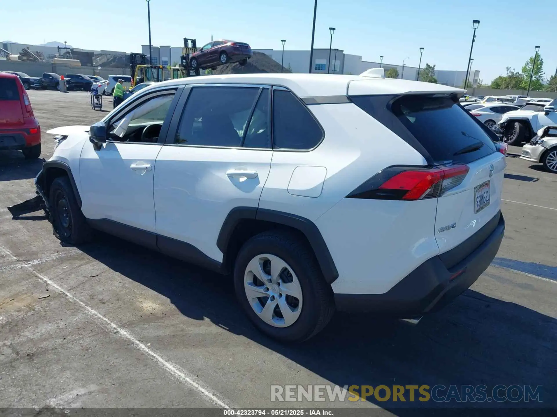3 fotografías del automóvil dañado 2T3H1RFV9RW315864 TOYOTA RAV4 2024