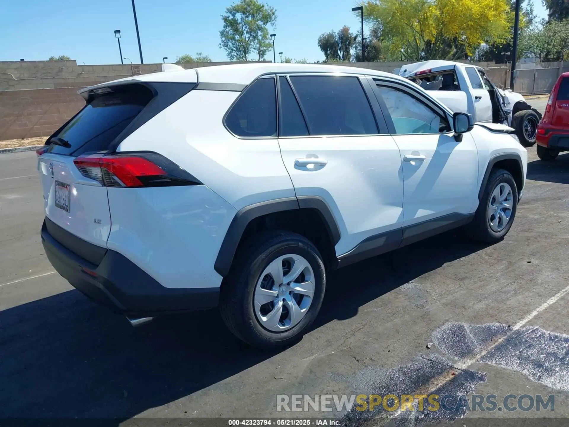 4 fotografías del automóvil dañado 2T3H1RFV9RW315864 TOYOTA RAV4 2024