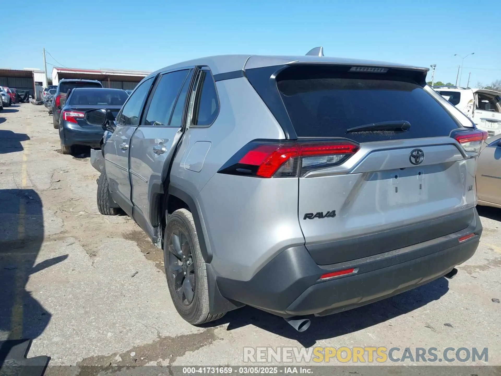 3 fotografías del automóvil dañado 2T3H1RFV9RW348024 TOYOTA RAV4 2024