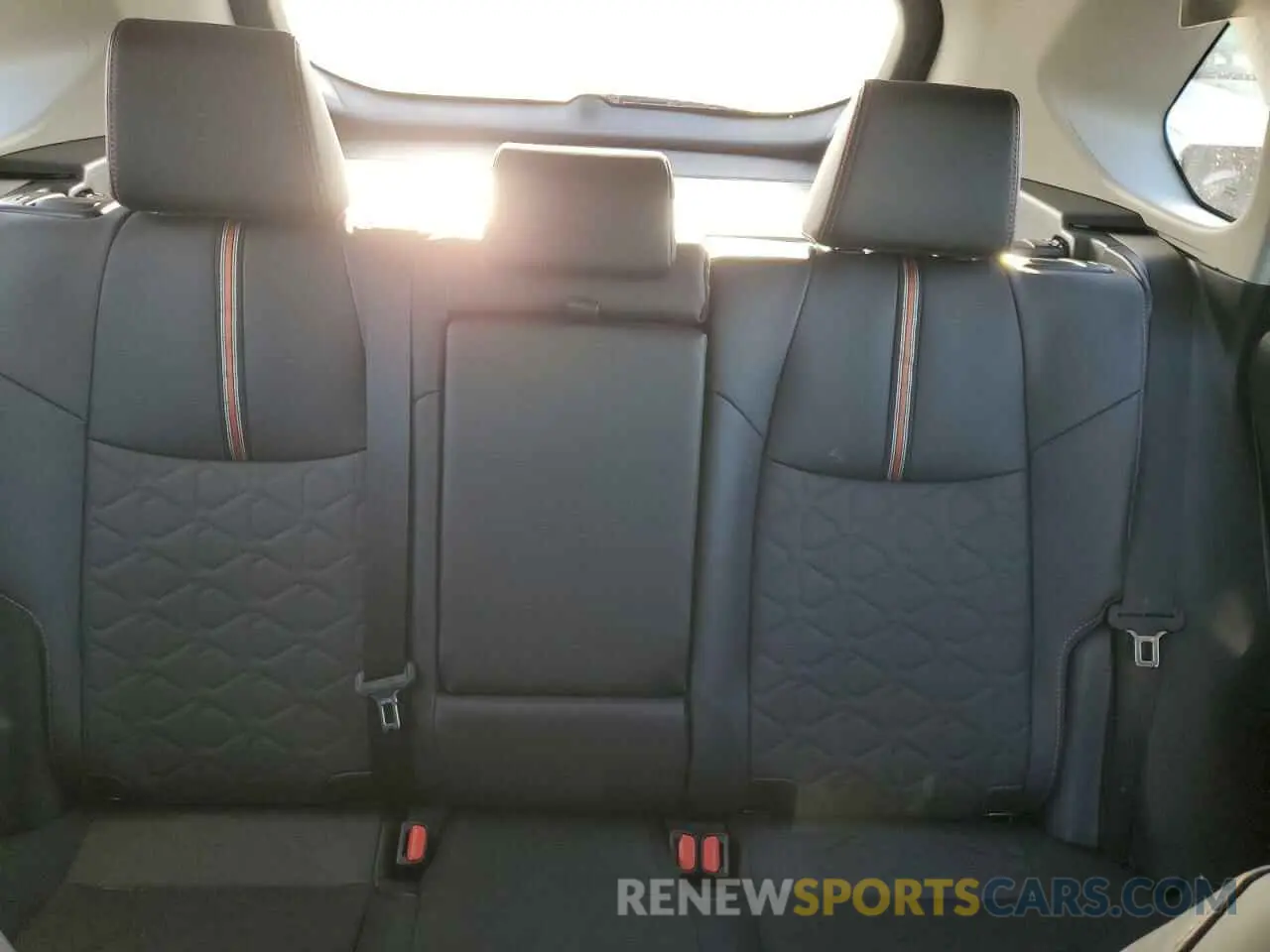 10 fotografías del automóvil dañado 2T3J1RFV0RW459434 TOYOTA RAV4 2024