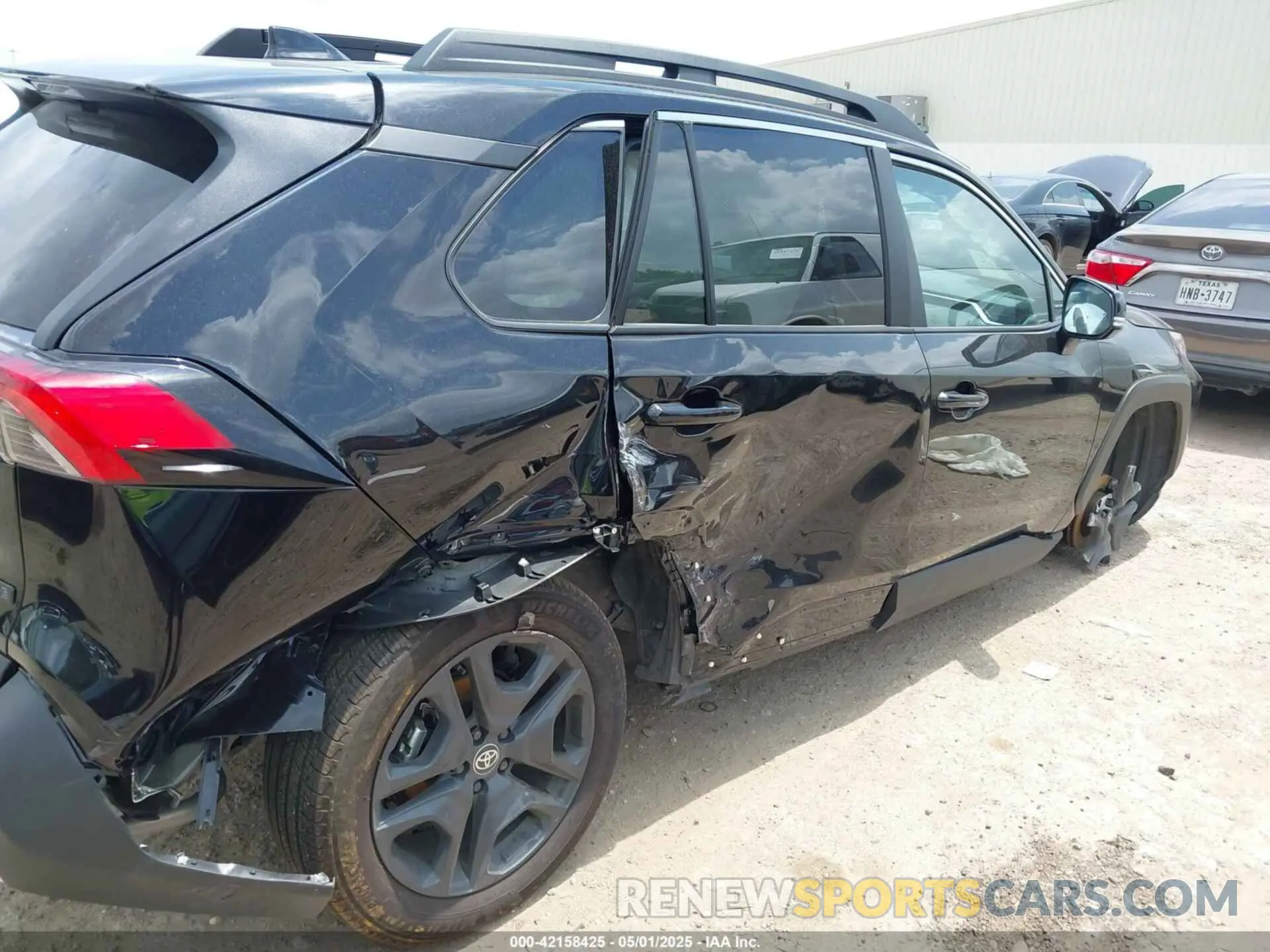 6 fotografías del automóvil dañado 2T3J1RFV1RW471463 TOYOTA RAV4 2024