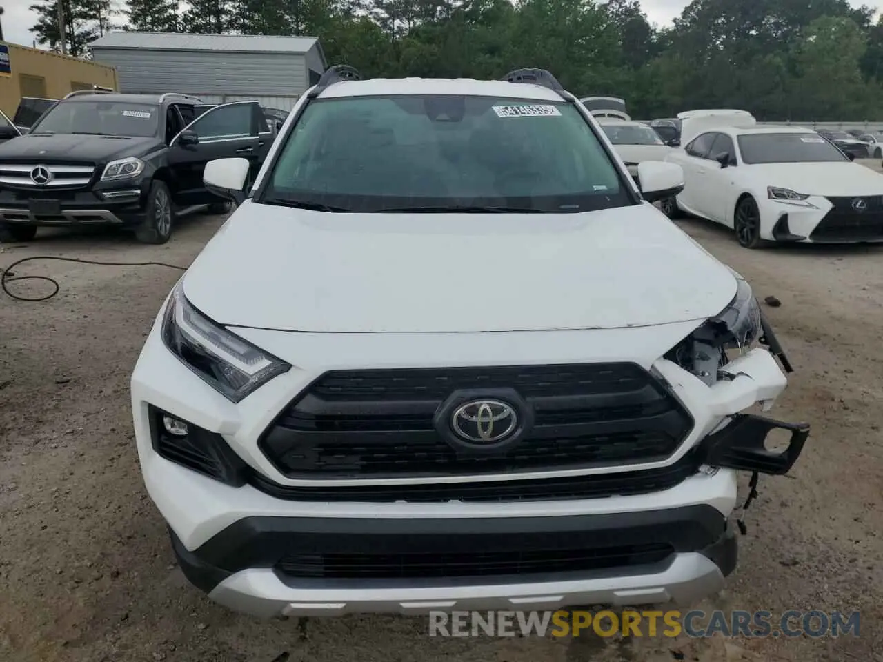 5 fotografías del automóvil dañado 2T3J1RFV3RW473781 TOYOTA RAV4 2024