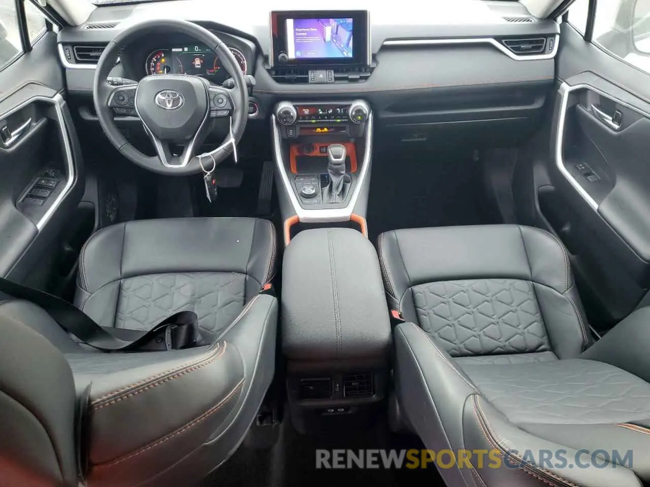 8 fotografías del automóvil dañado 2T3J1RFV3RW473781 TOYOTA RAV4 2024