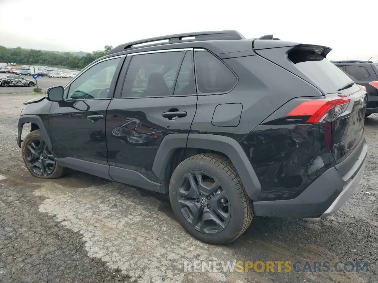 2 fotografías del automóvil dañado 2T3J1RFV4RW478519 TOYOTA RAV4 2024