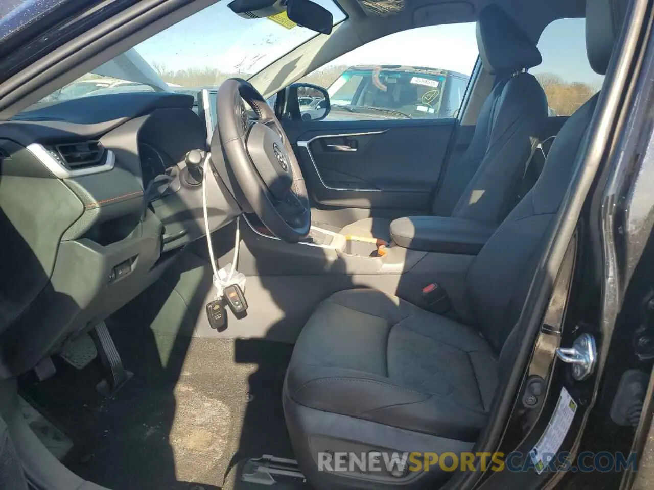 7 fotografías del automóvil dañado 2T3J1RFV5RW457243 TOYOTA RAV4 2024