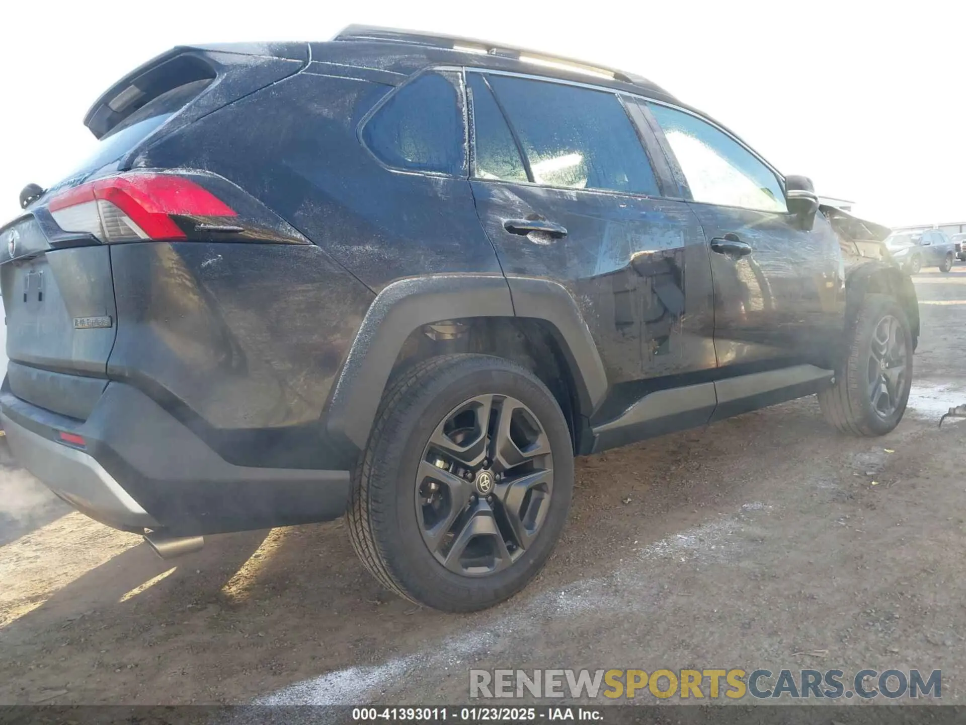 4 fotografías del automóvil dañado 2T3J1RFV5RW462751 TOYOTA RAV4 2024