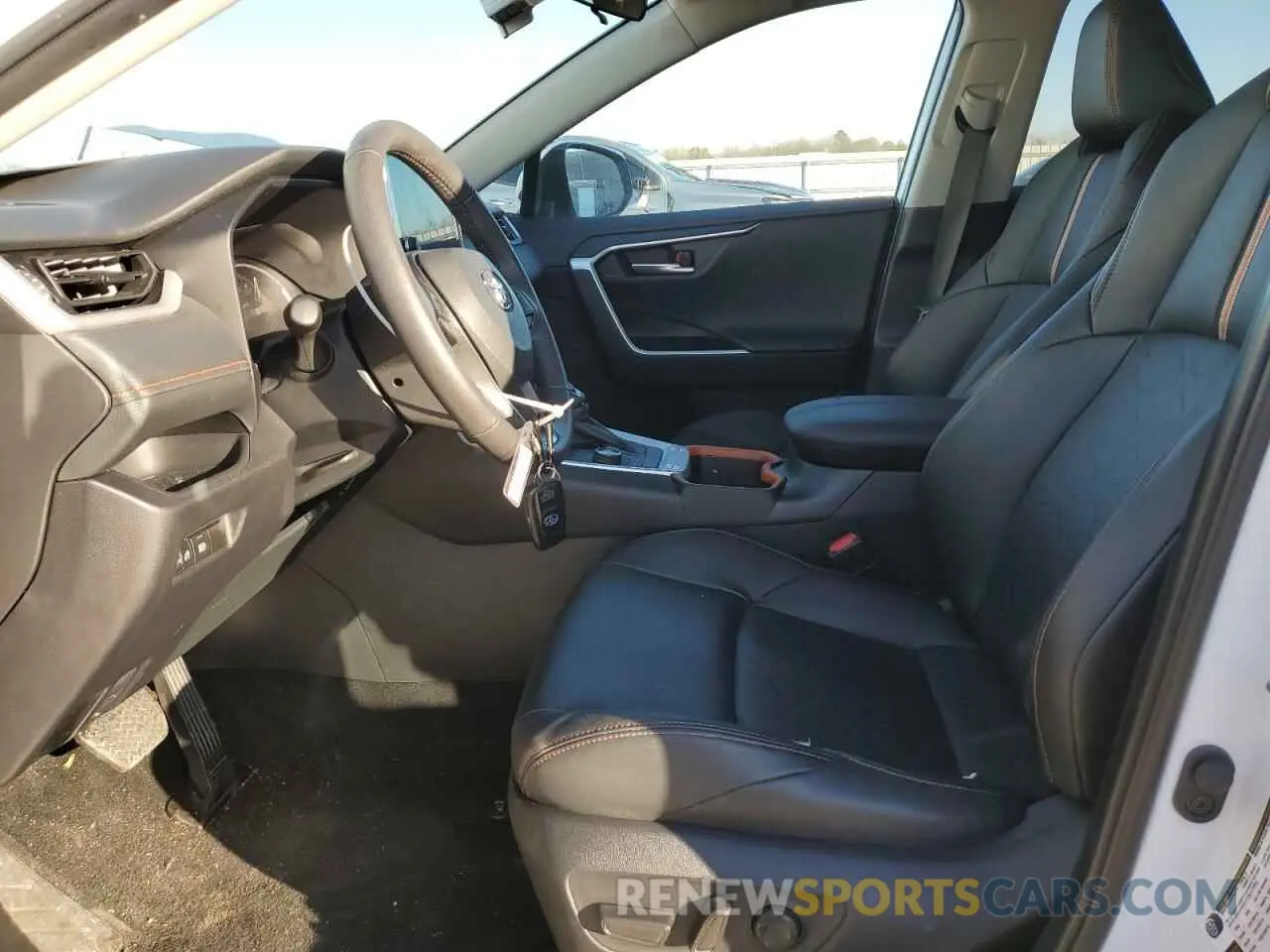 7 fotografías del automóvil dañado 2T3J1RFV8RW423720 TOYOTA RAV4 2024