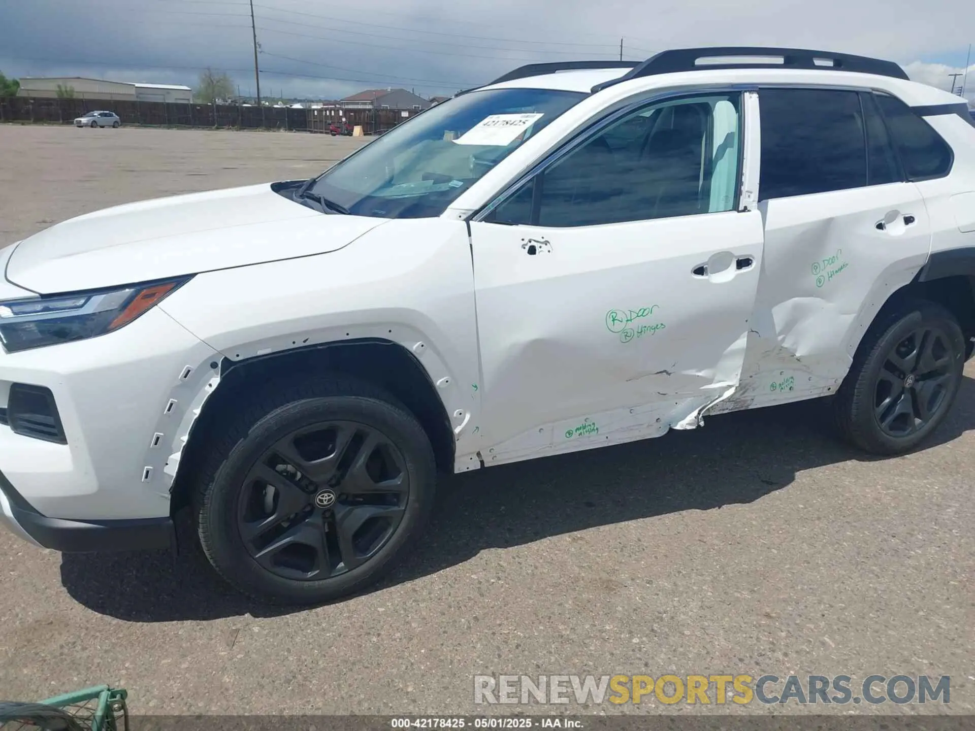 6 fotografías del automóvil dañado 2T3J1RFV8RW472982 TOYOTA RAV4 2024
