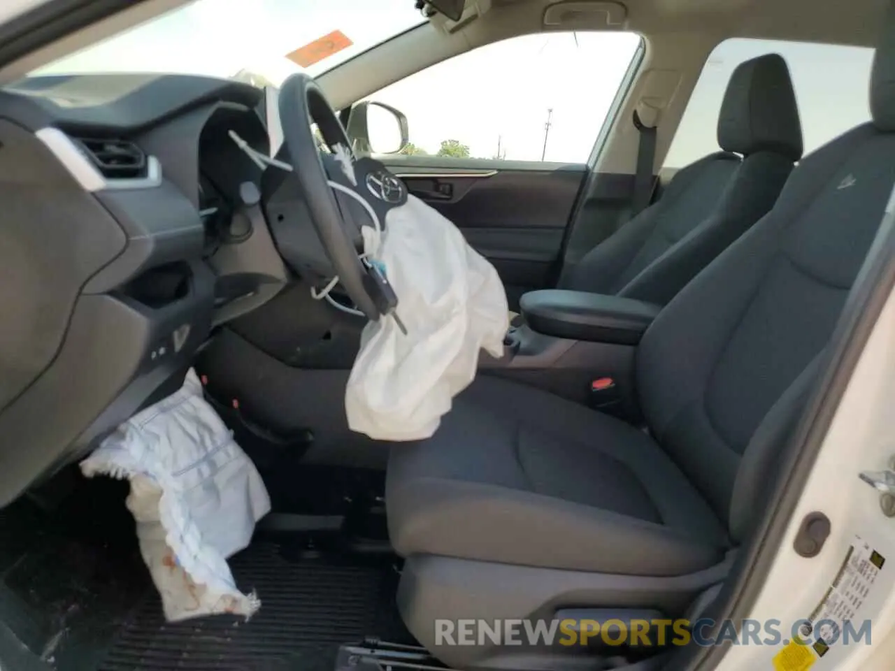 7 fotografías del automóvil dañado 2T3K1RFV0RC286309 TOYOTA RAV4 2024