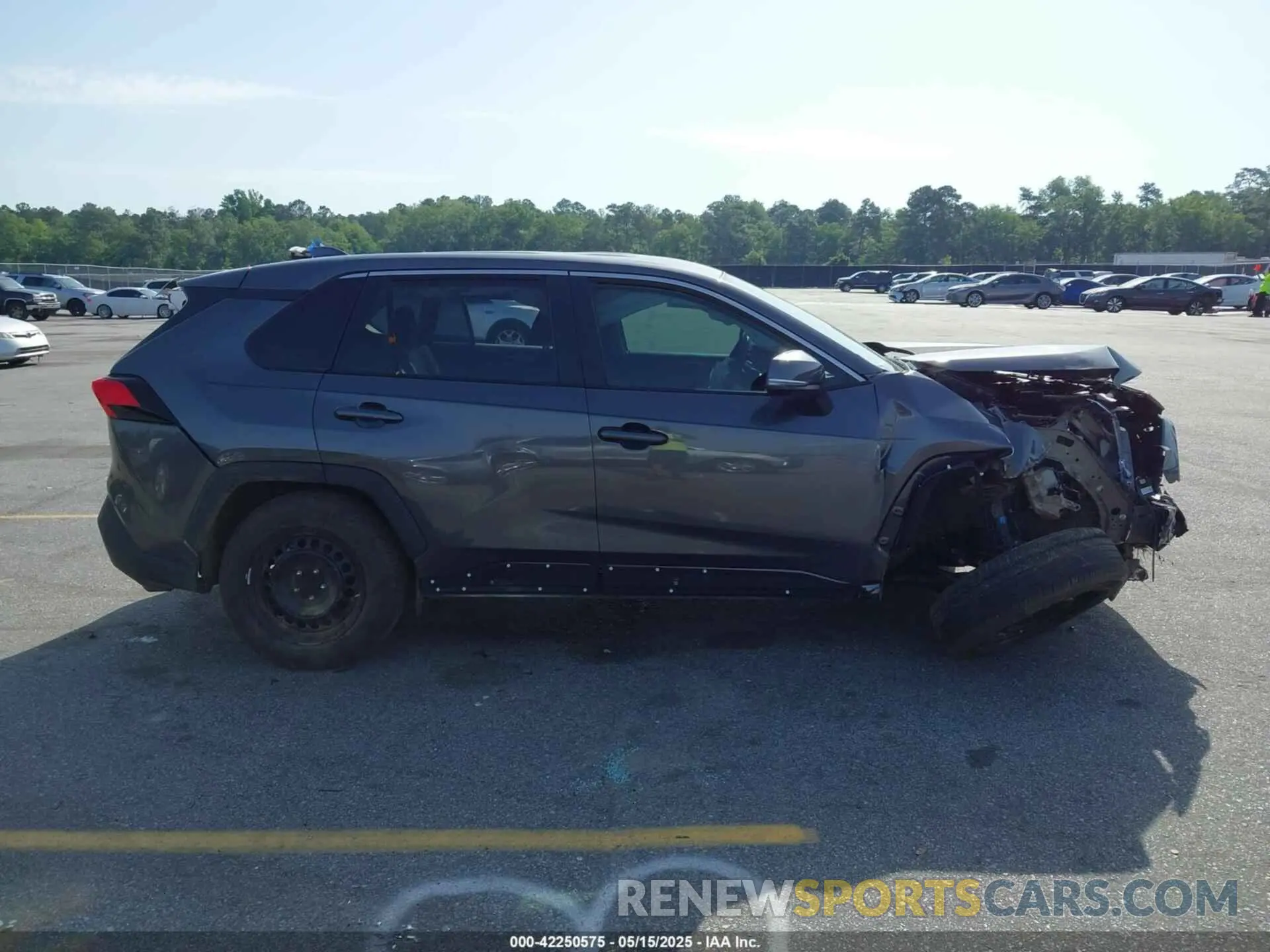 13 fotografías del automóvil dañado 2T3K1RFV2RC291849 TOYOTA RAV4 2024