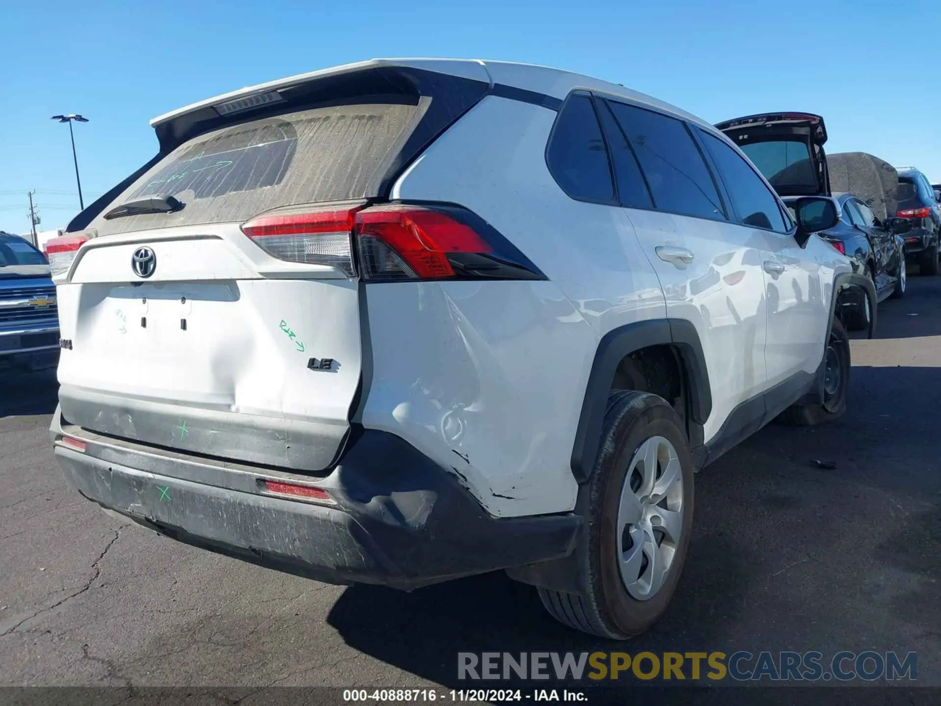4 fotografías del automóvil dañado 2T3K1RFV4RW309055 TOYOTA RAV4 2024