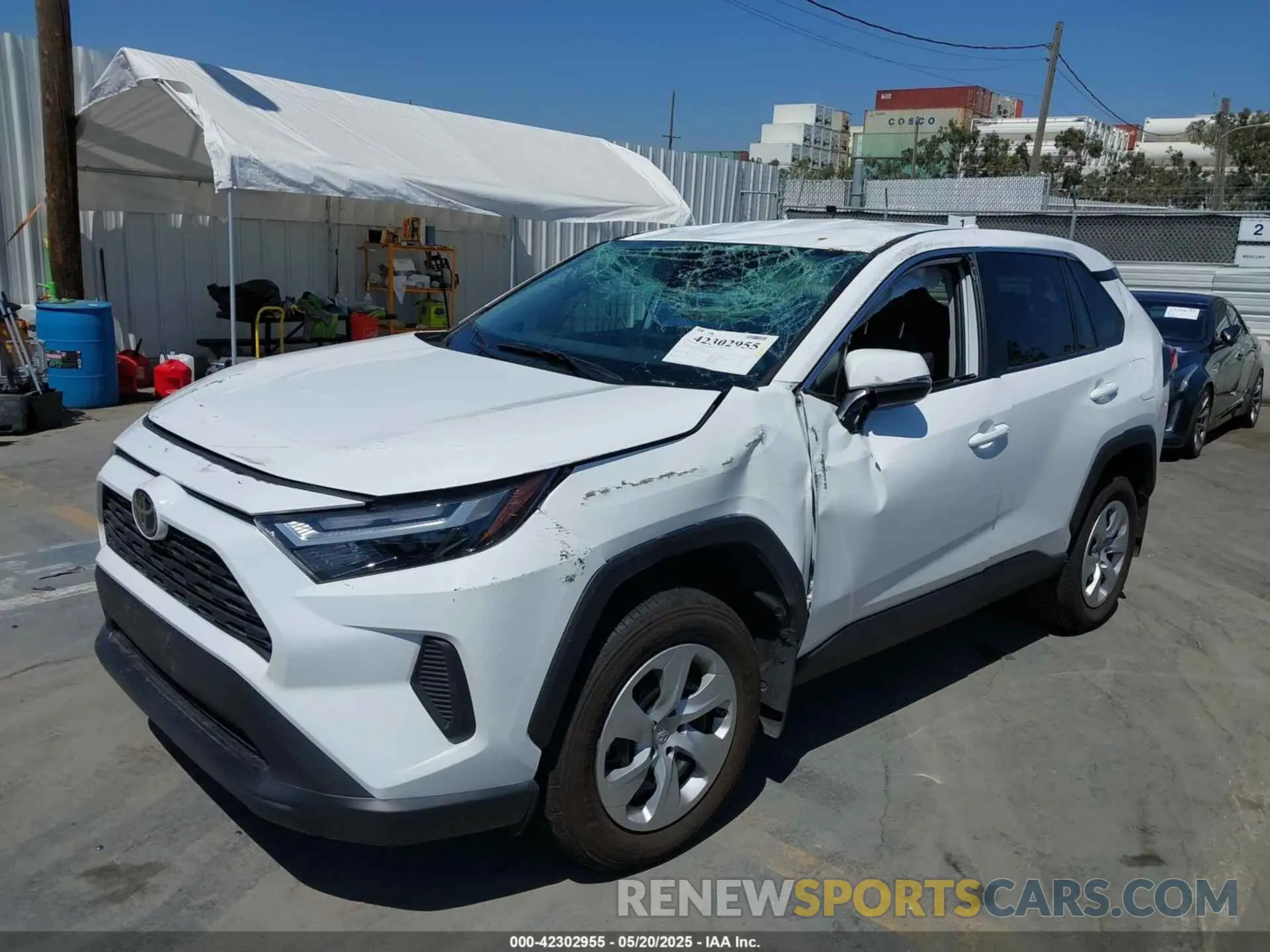 2 fotografías del automóvil dañado 2T3K1RFV5RW337477 TOYOTA RAV4 2024