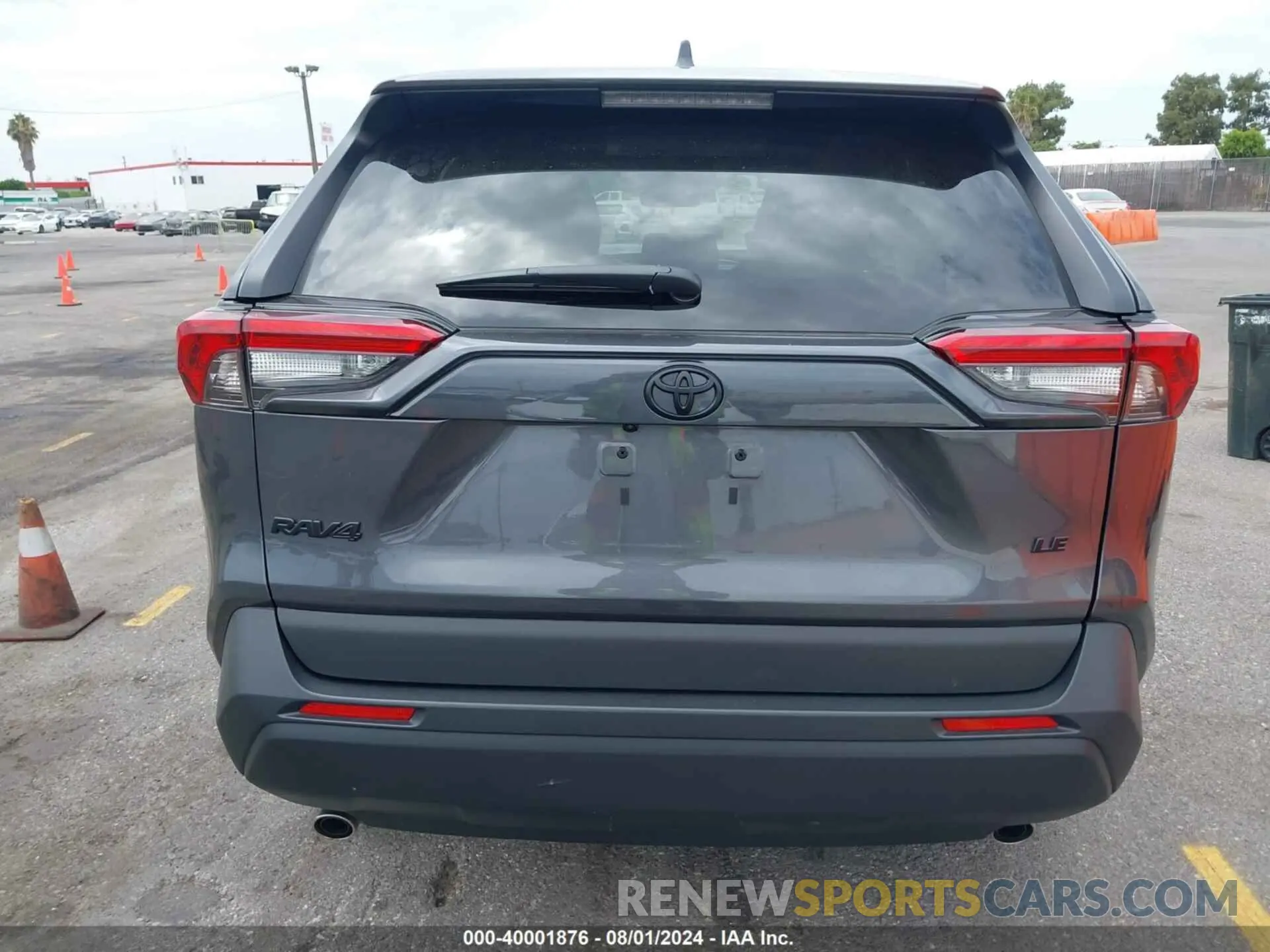 16 fotografías del automóvil dañado 2T3K1RFV7RW318395 TOYOTA RAV4 2024