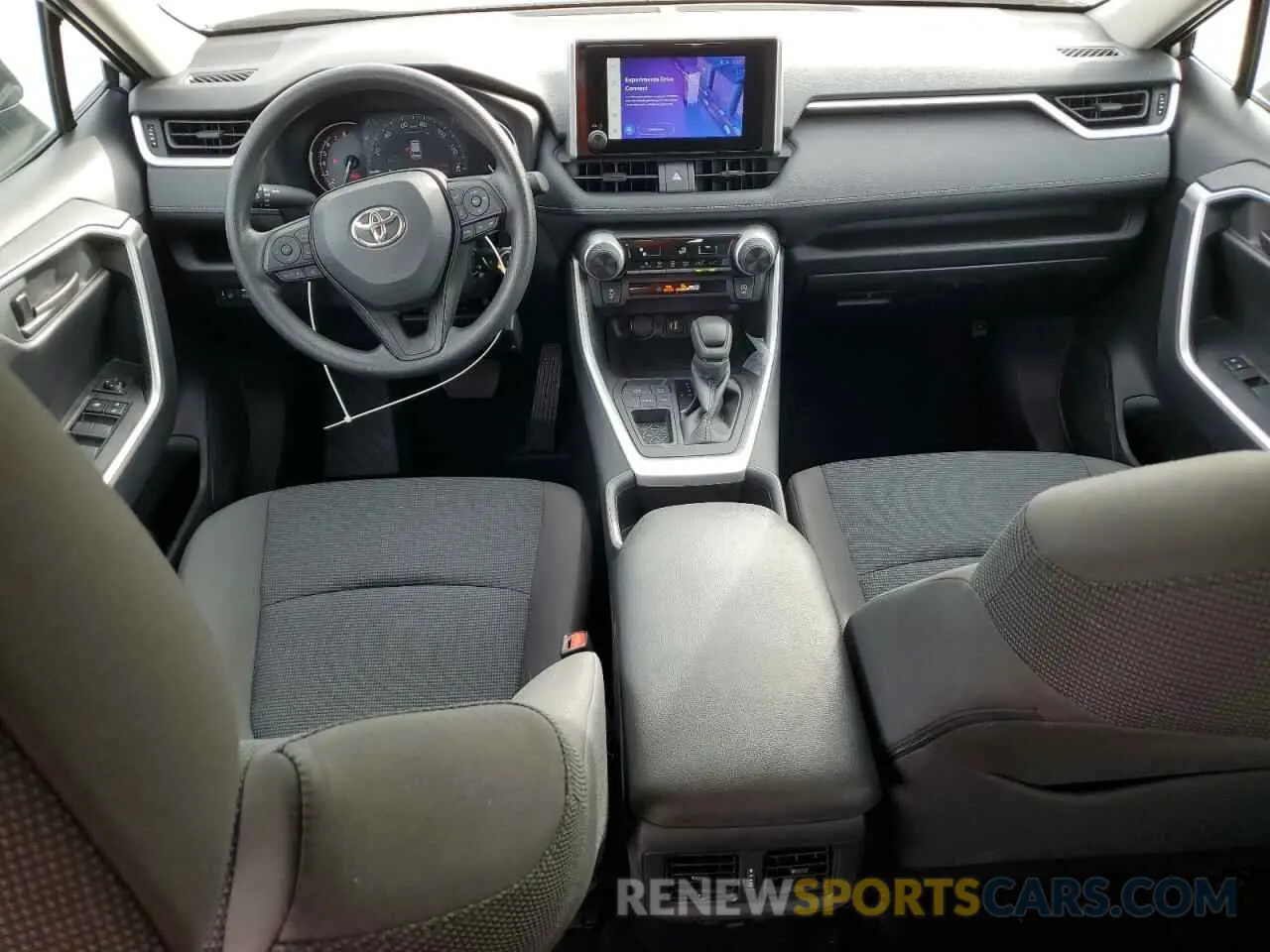 8 fotografías del automóvil dañado 2T3K1RFV8RC289507 TOYOTA RAV4 2024
