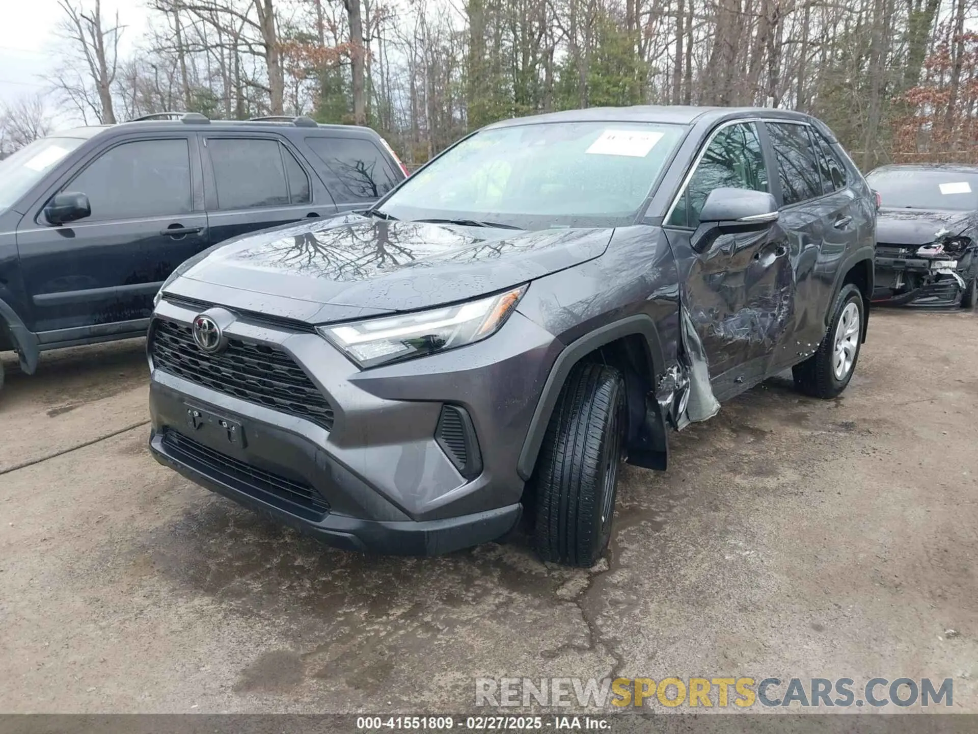 2 fotografías del automóvil dañado 2T3K1RFV9RC294117 TOYOTA RAV4 2024