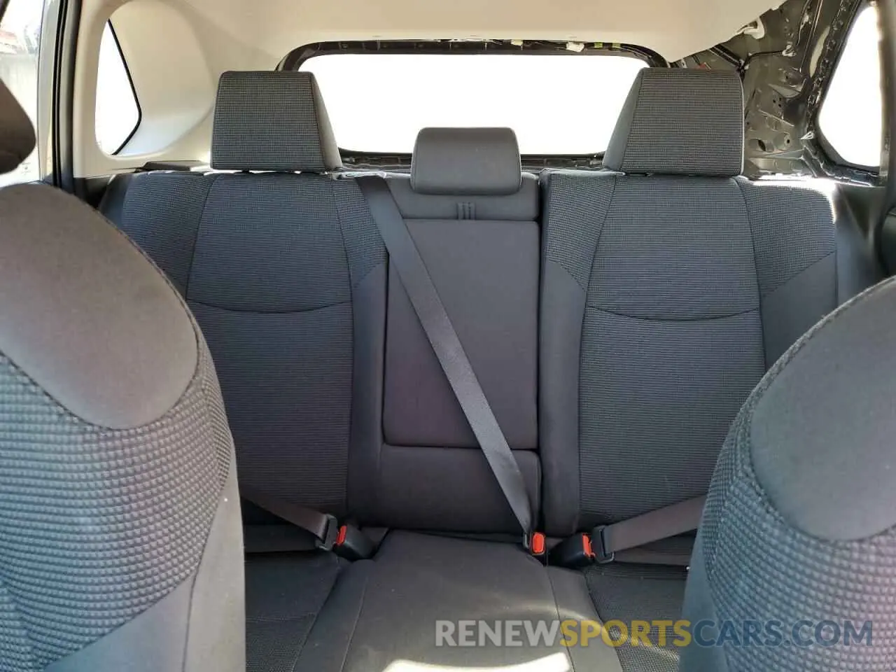 10 fotografías del automóvil dañado 2T3LWRFV6RW222702 TOYOTA RAV4 2024