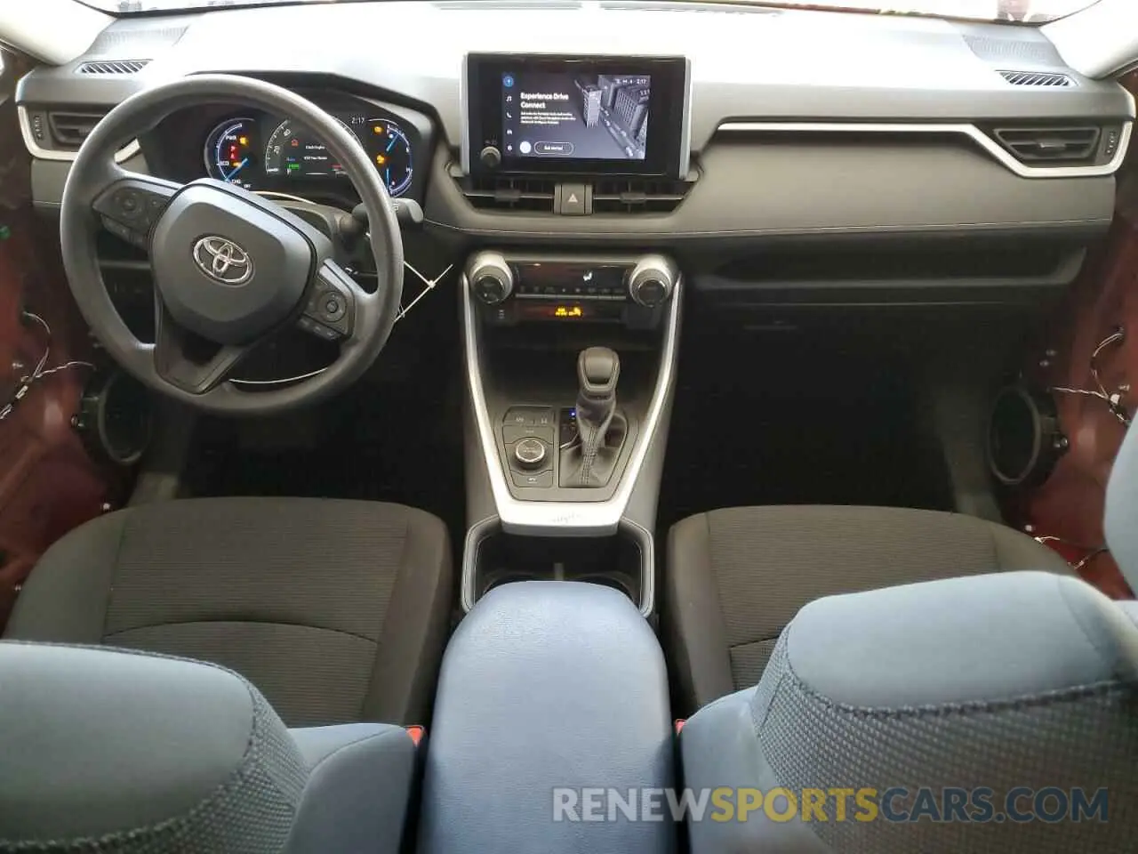 8 fotografías del automóvil dañado 2T3LWRFV7RW209635 TOYOTA RAV4 2024