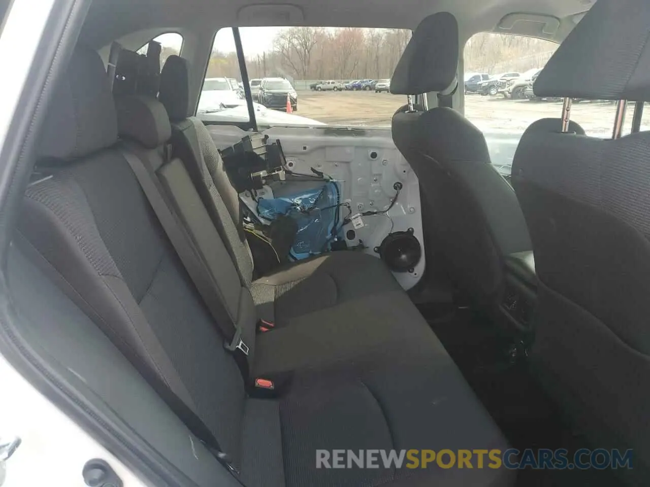 11 fotografías del automóvil dañado 2T3LWRFV7RW251108 TOYOTA RAV4 2024