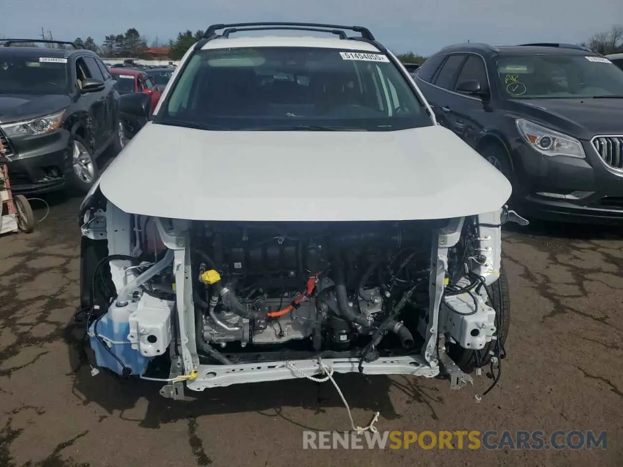 5 fotografías del automóvil dañado 2T3LWRFV7RW251108 TOYOTA RAV4 2024