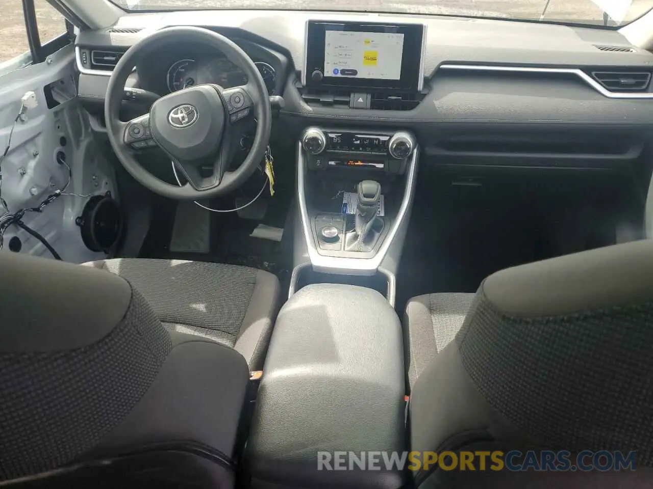8 fotografías del automóvil dañado 2T3LWRFV7RW251108 TOYOTA RAV4 2024