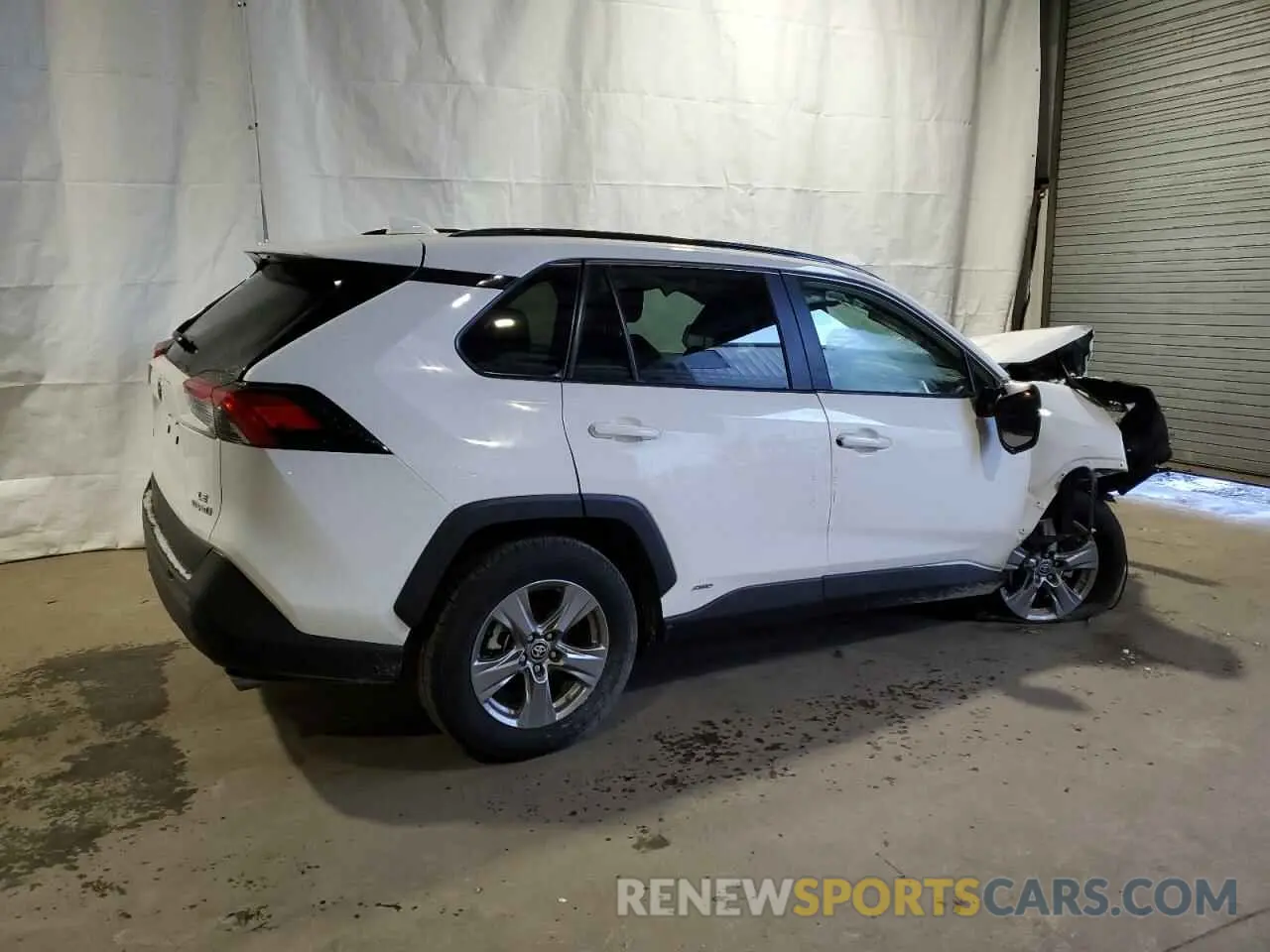 3 fotografías del automóvil dañado 2T3LWRFV9RW224184 TOYOTA RAV4 2024