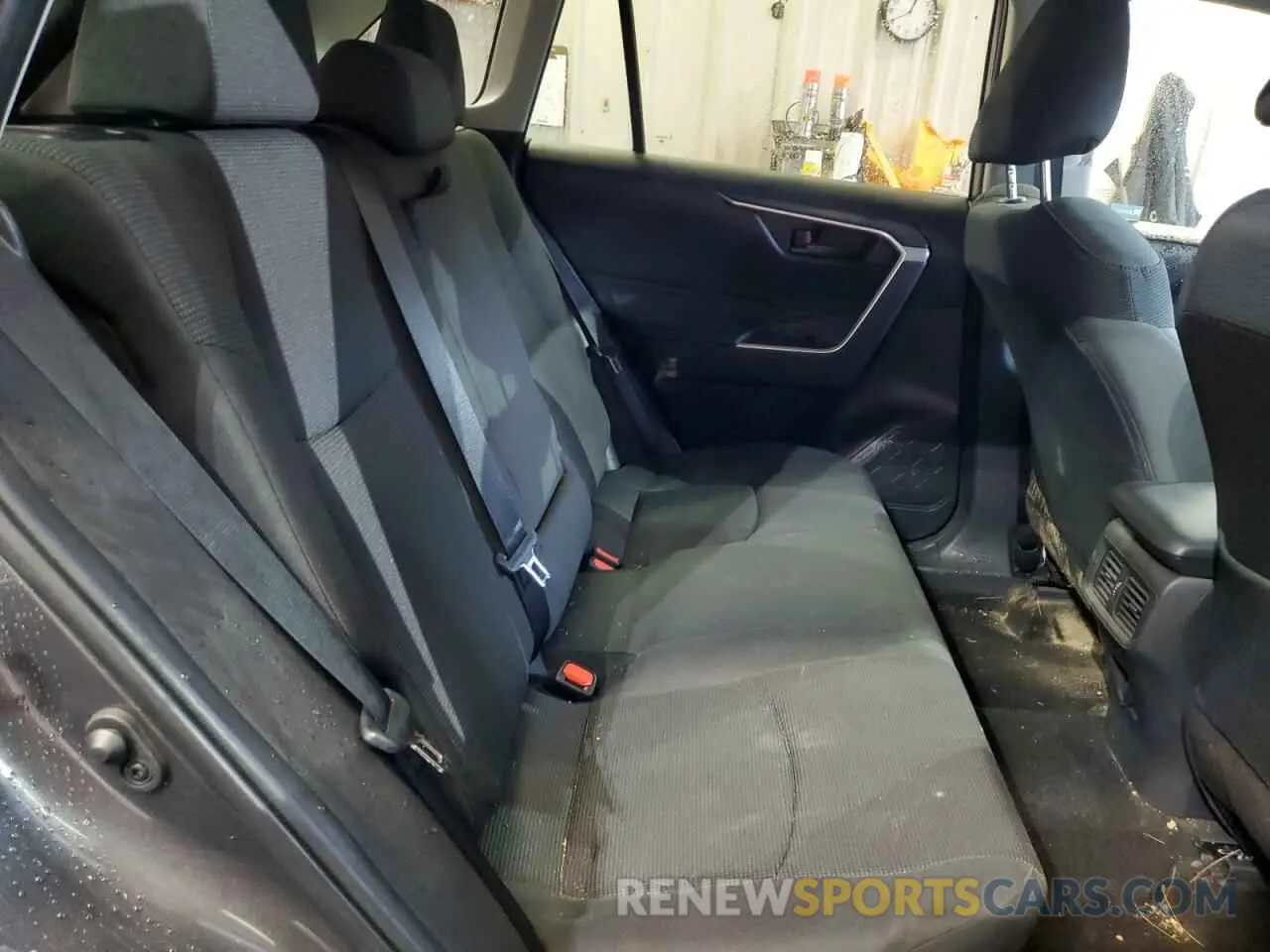 11 fotografías del automóvil dañado 2T3MWRFV6RW199605 TOYOTA RAV4 2024
