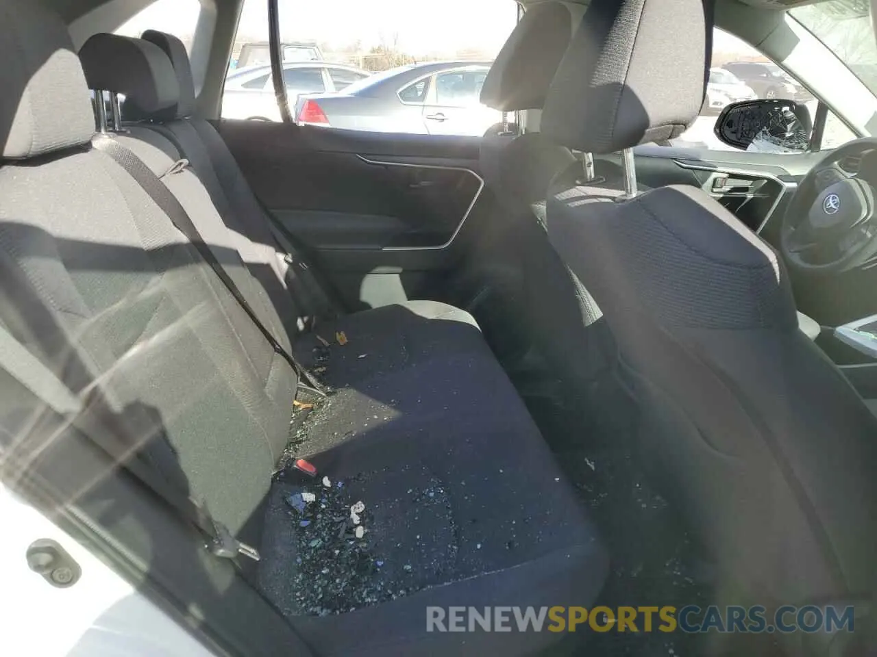 11 fotografías del automóvil dañado 2T3MWRFV7RW204312 TOYOTA RAV4 2024