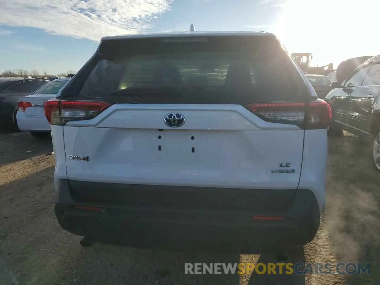 6 fotografías del automóvil dañado 2T3MWRFV9RW211598 TOYOTA RAV4 2024