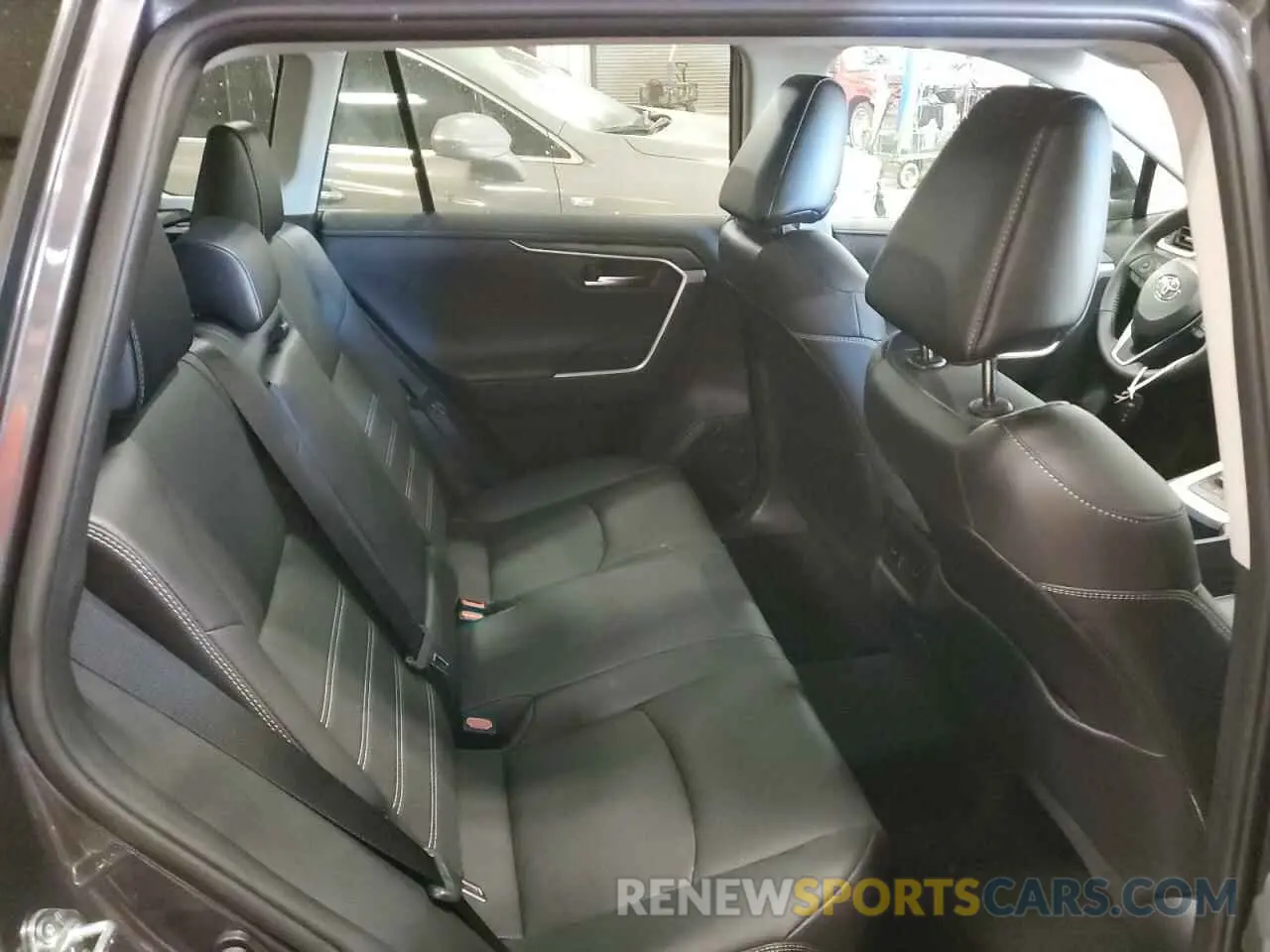 11 fotografías del automóvil dañado 2T3N1RFV9RW467470 TOYOTA RAV4 2024