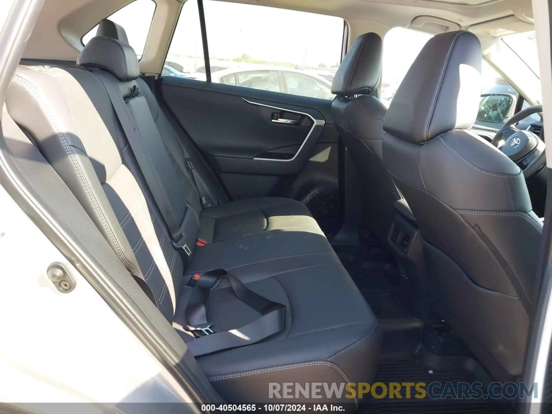 8 fotografías del automóvil dañado 2T3N1RFVXRW463198 TOYOTA RAV4 2024