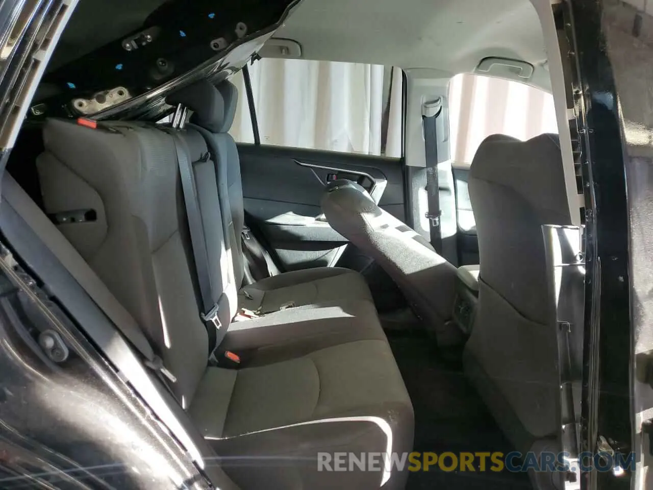 11 fotografías del automóvil dañado 2T3P1RFV0RC411962 TOYOTA RAV4 2024