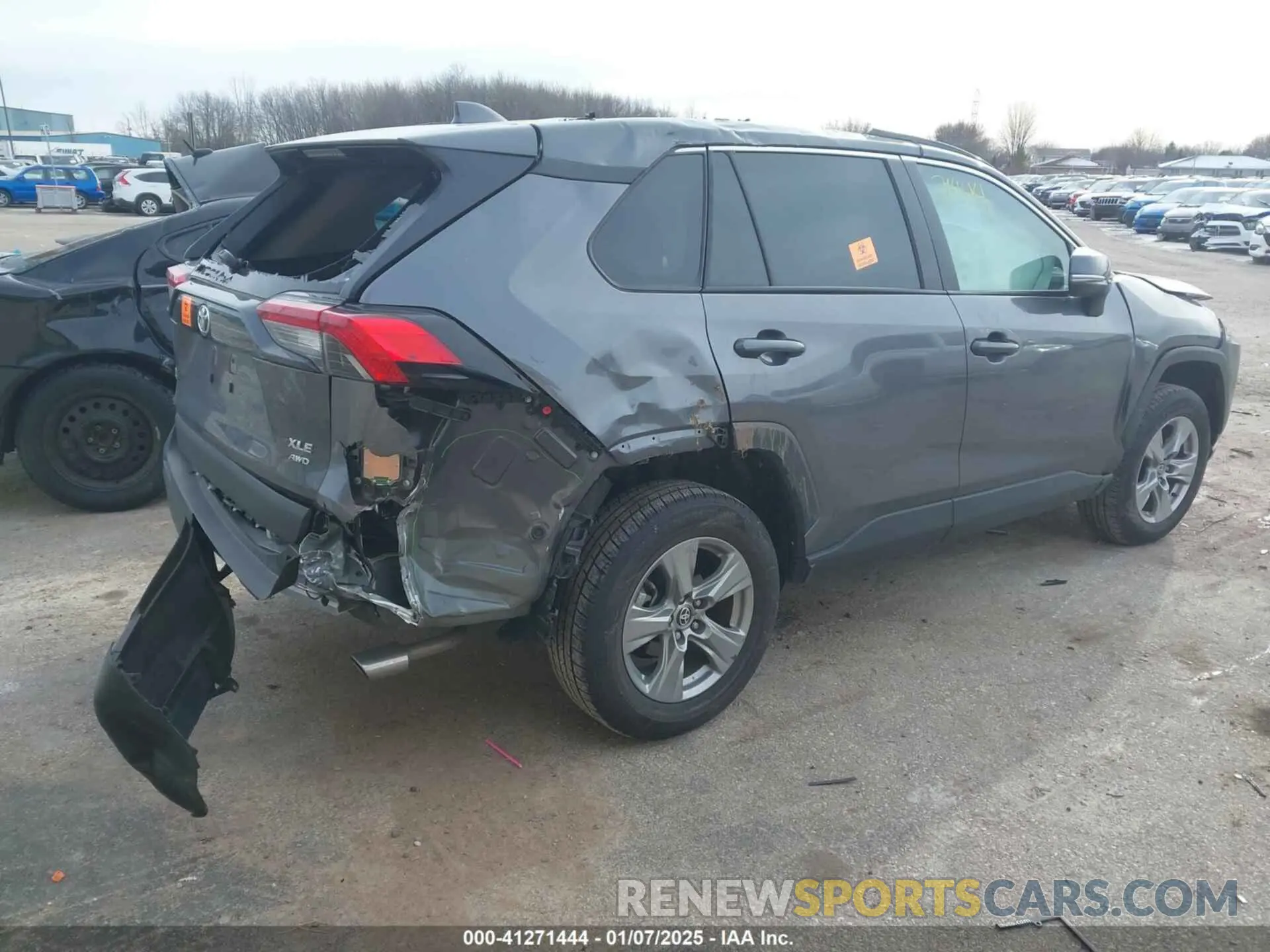 4 fotografías del automóvil dañado 2T3P1RFV0RC419561 TOYOTA RAV4 2024