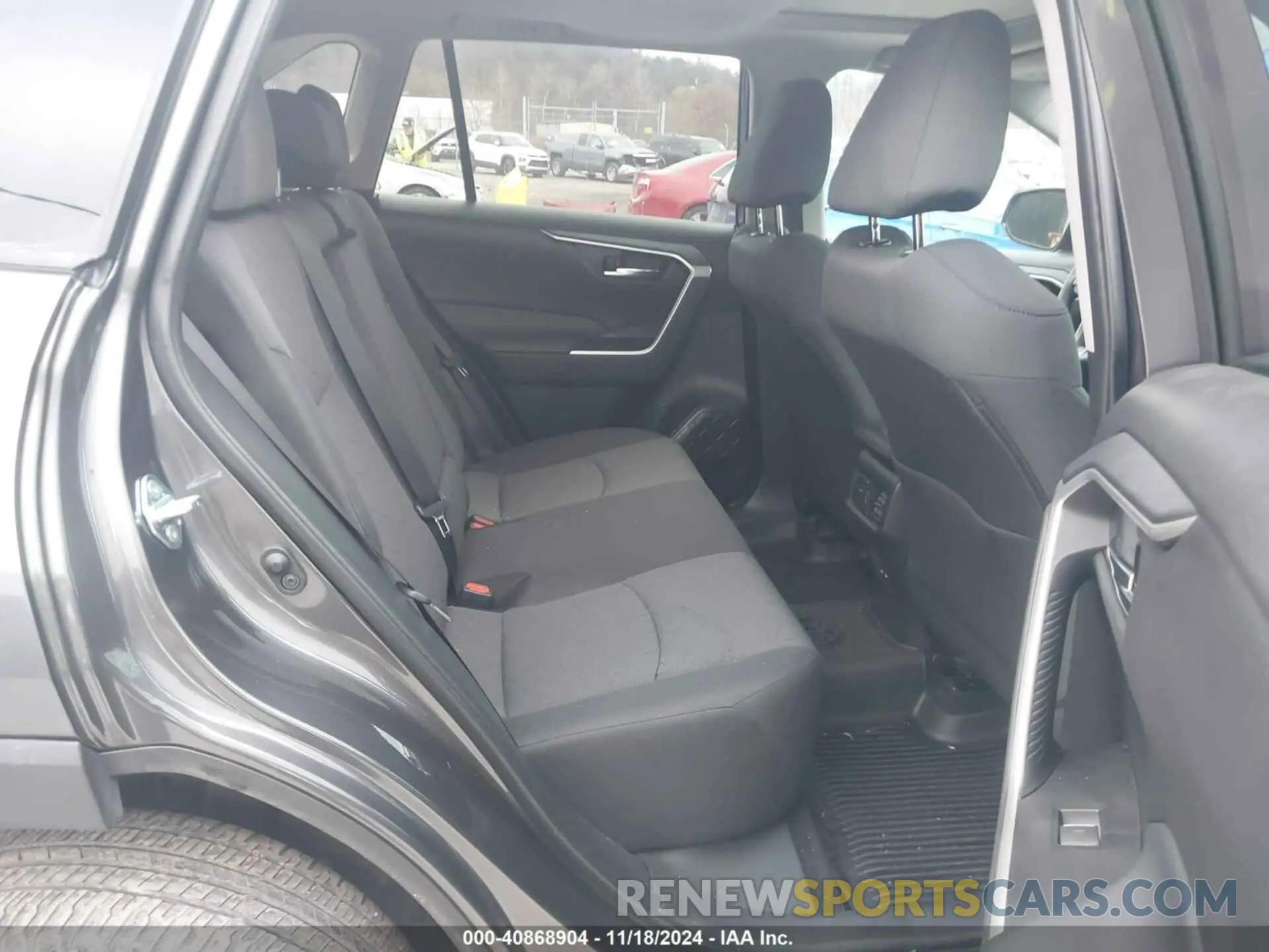 8 fotografías del automóvil dañado 2T3P1RFV0RC431113 TOYOTA RAV4 2024