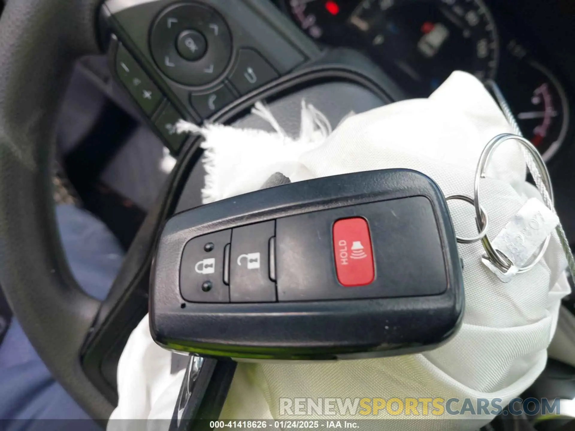 11 fotografías del automóvil dañado 2T3P1RFV0RC455282 TOYOTA RAV4 2024