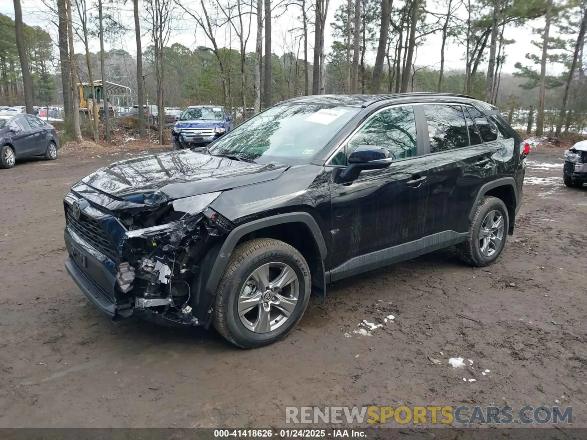 2 fotografías del automóvil dañado 2T3P1RFV0RC455282 TOYOTA RAV4 2024