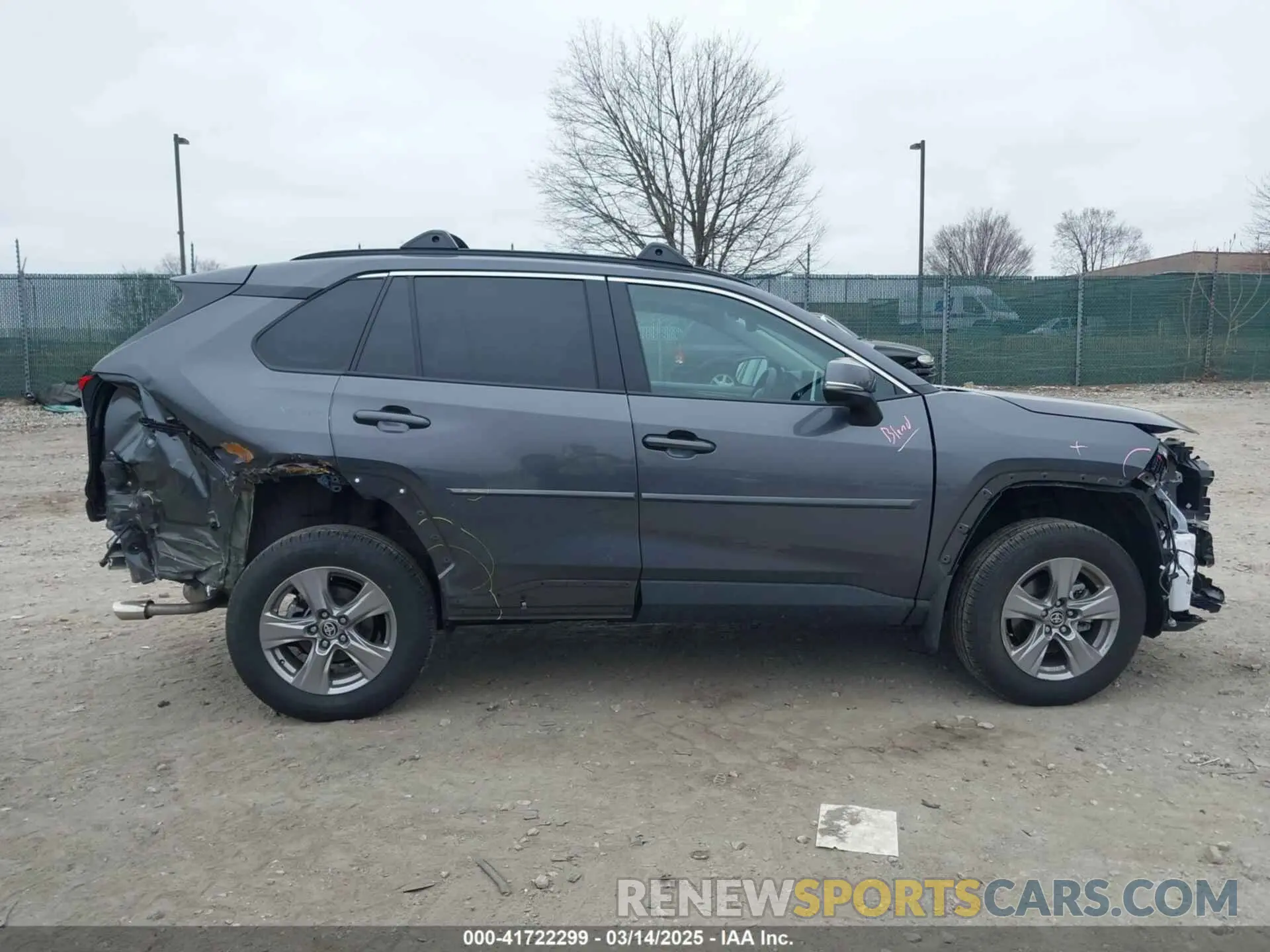 12 fotografías del automóvil dañado 2T3P1RFV0RC490484 TOYOTA RAV4 2024