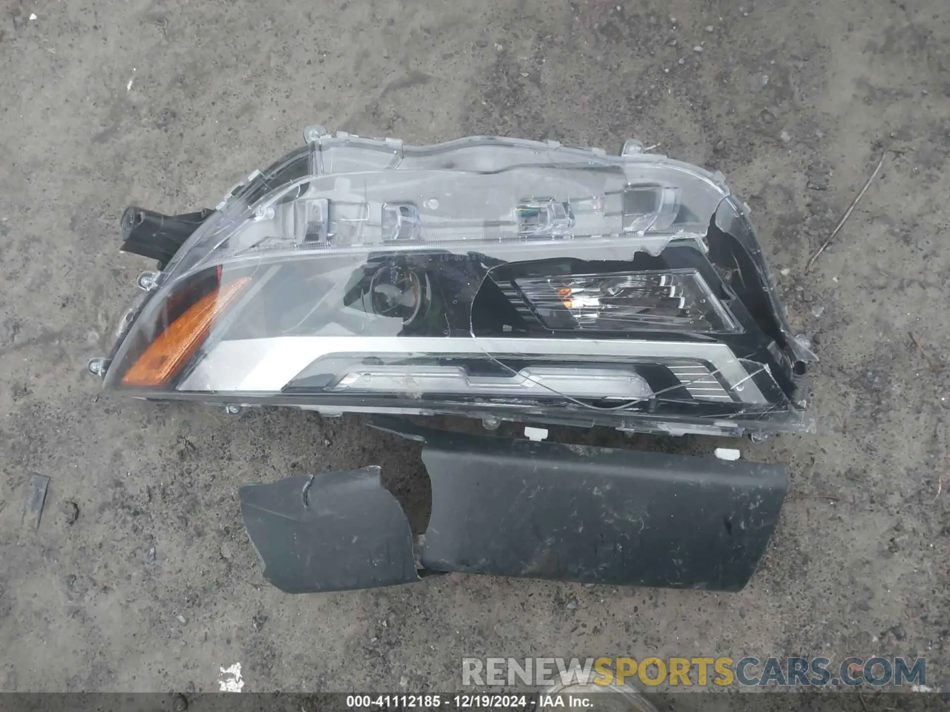 12 fotografías del automóvil dañado 2T3P1RFV0RW418988 TOYOTA RAV4 2024