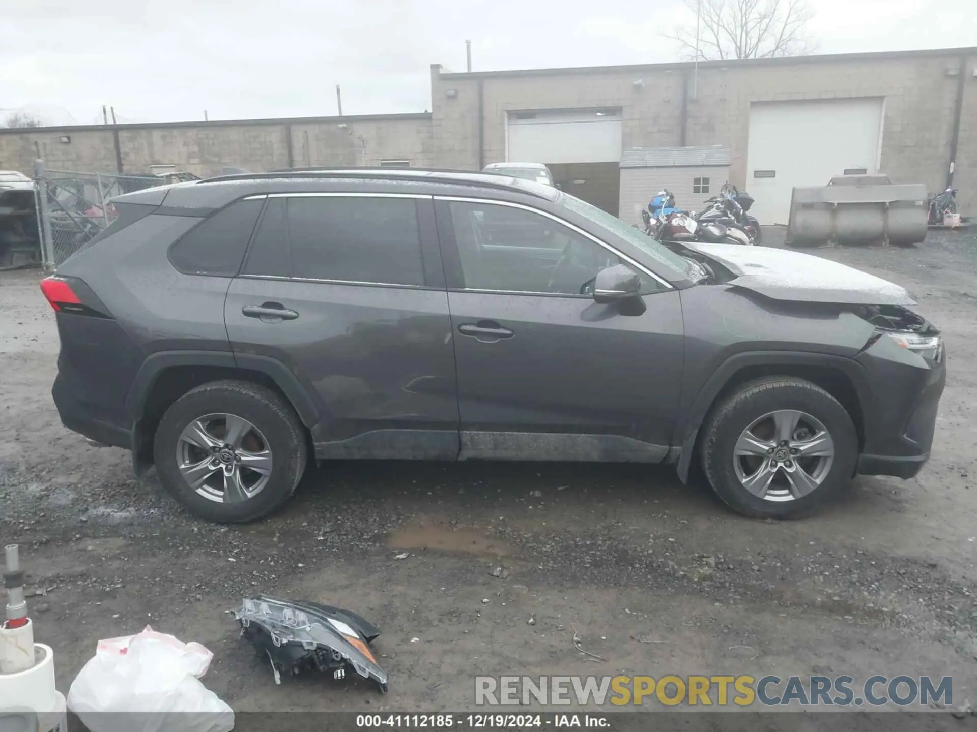 14 fotografías del automóvil dañado 2T3P1RFV0RW418988 TOYOTA RAV4 2024