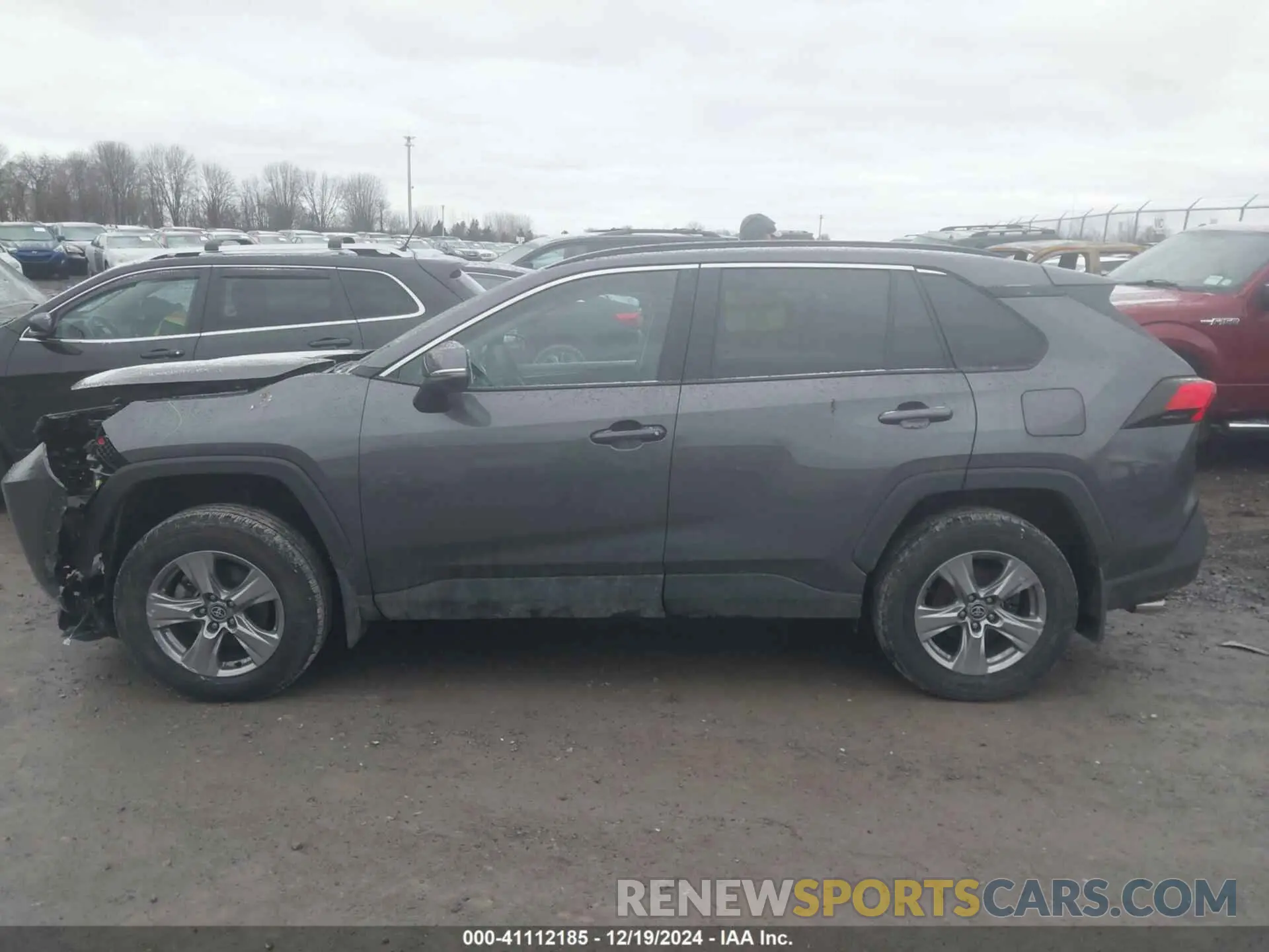 15 fotografías del automóvil dañado 2T3P1RFV0RW418988 TOYOTA RAV4 2024