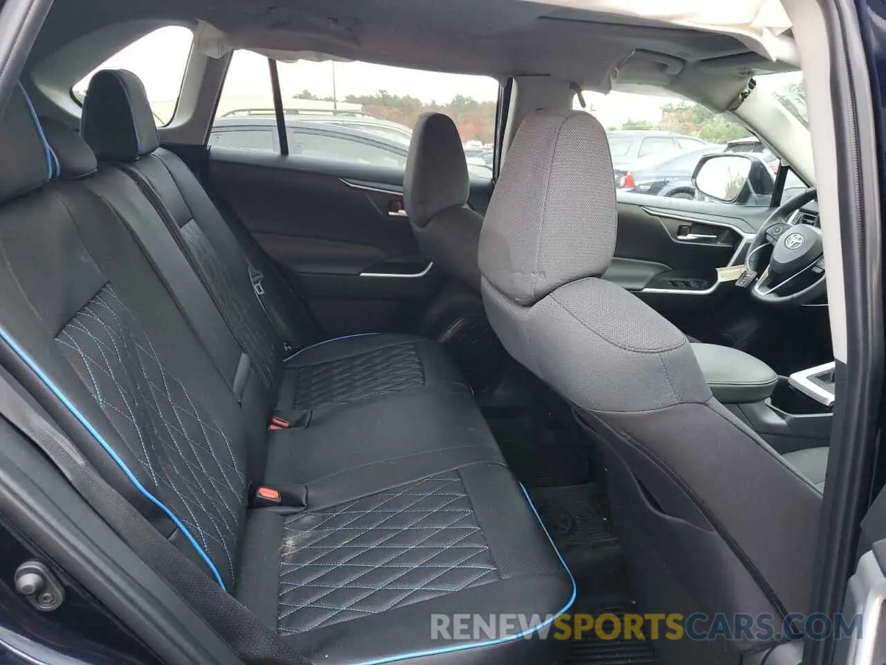 11 fotografías del automóvil dañado 2T3P1RFV0RW456172 TOYOTA RAV4 2024