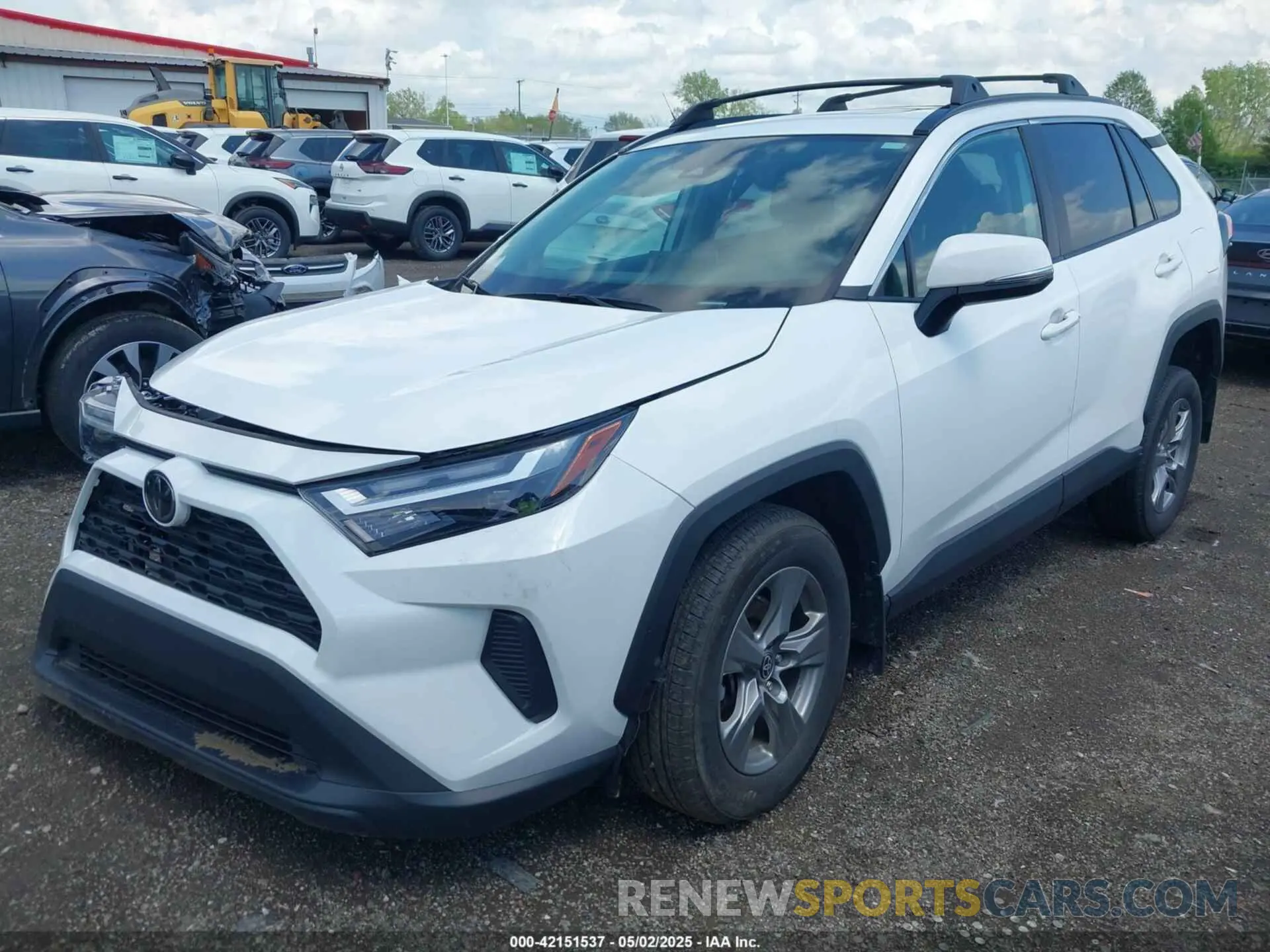 2 fotografías del automóvil dañado 2T3P1RFV0RW465695 TOYOTA RAV4 2024