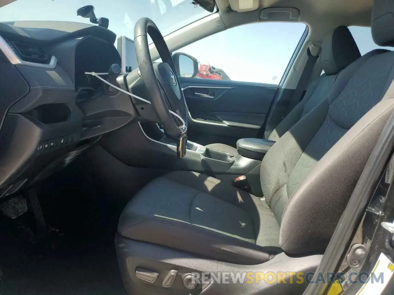 7 fotografías del automóvil dañado 2T3P1RFV1RW419728 TOYOTA RAV4 2024