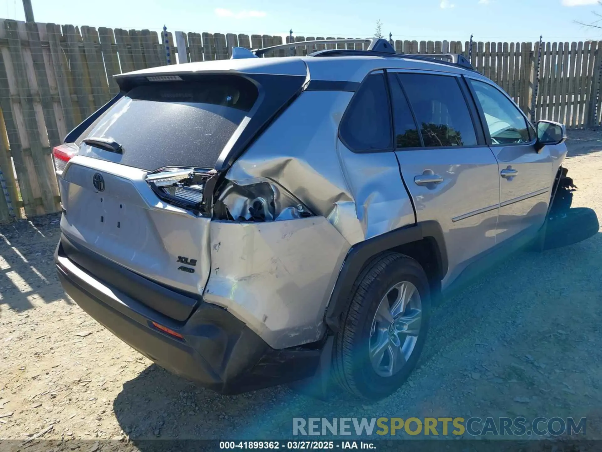 4 fotografías del automóvil dañado 2T3P1RFV3RC480256 TOYOTA RAV4 2024