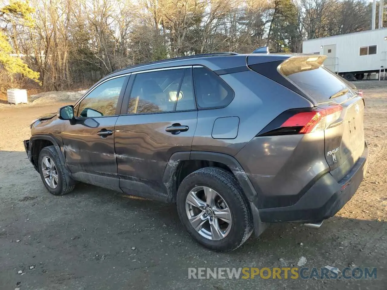 2 fotografías del automóvil dañado 2T3P1RFV4RC437108 TOYOTA RAV4 2024