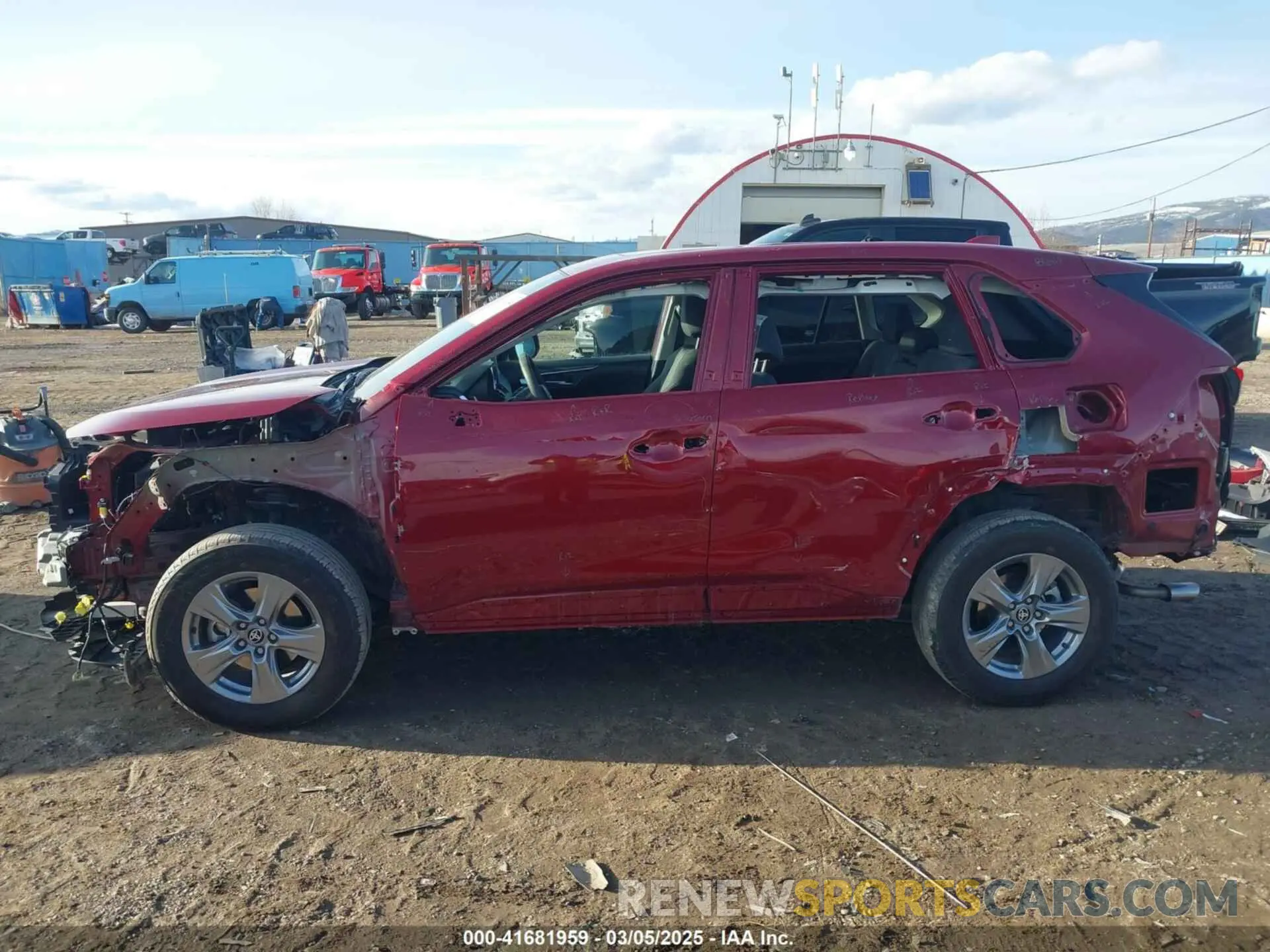 15 fotografías del automóvil dañado 2T3P1RFV4RW414913 TOYOTA RAV4 2024