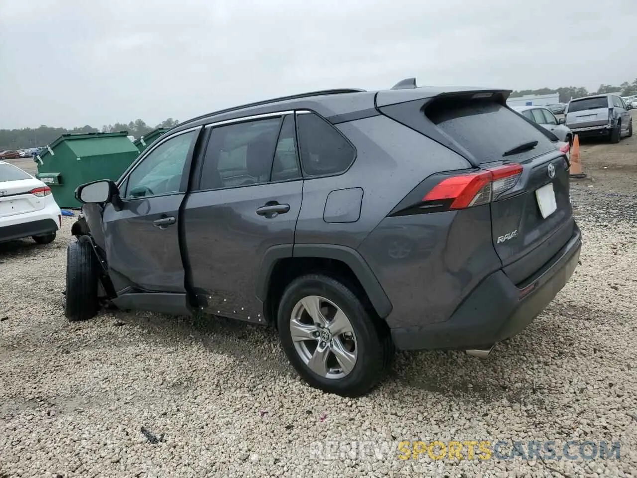 2 fotografías del automóvil dañado 2T3P1RFV4RW436796 TOYOTA RAV4 2024